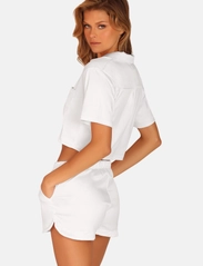 OW Collection - LEMONGRASS Crop Shirt - góry - white - 6