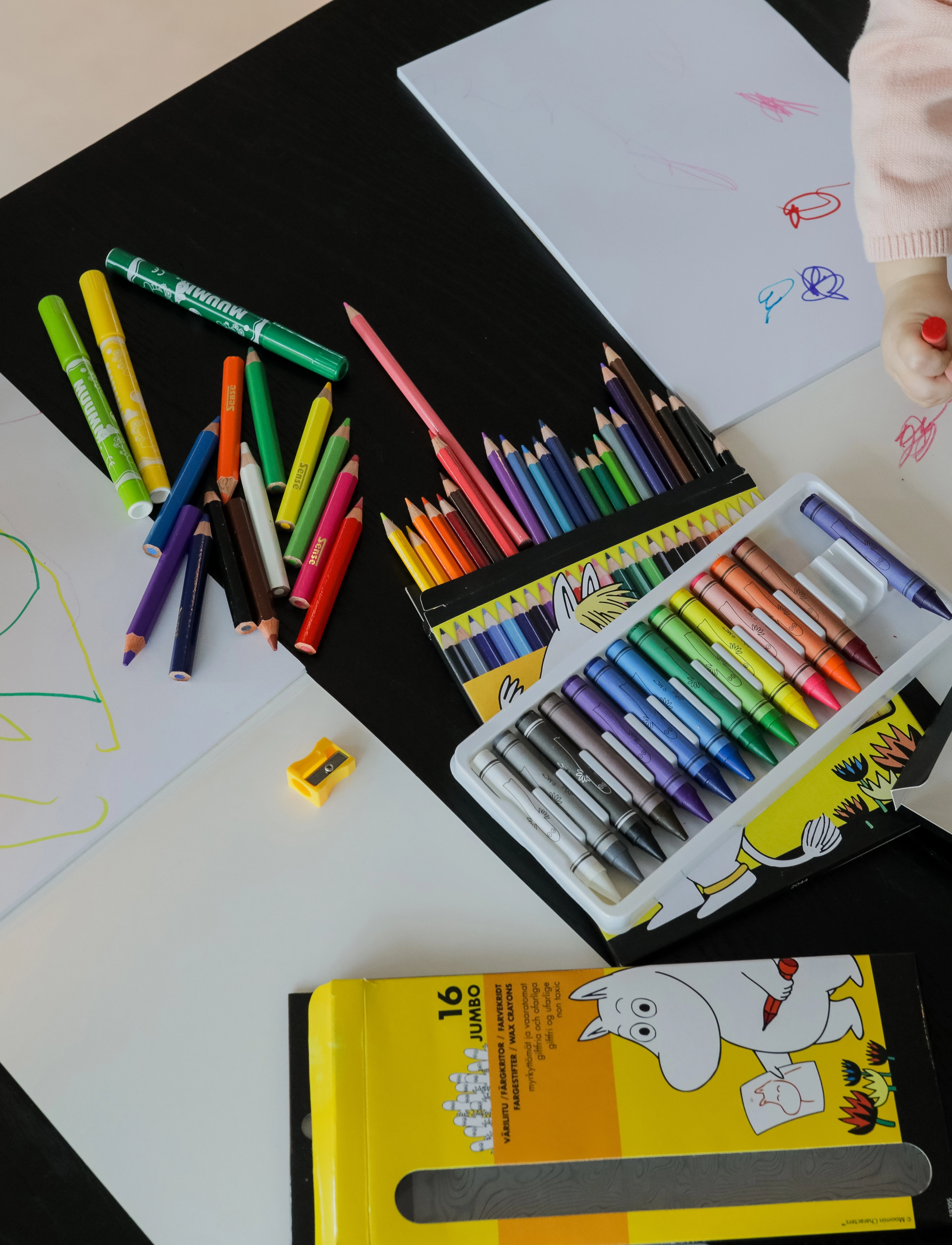Anglo Nordic - Moomin jumbo colouring pencils - multi - 1