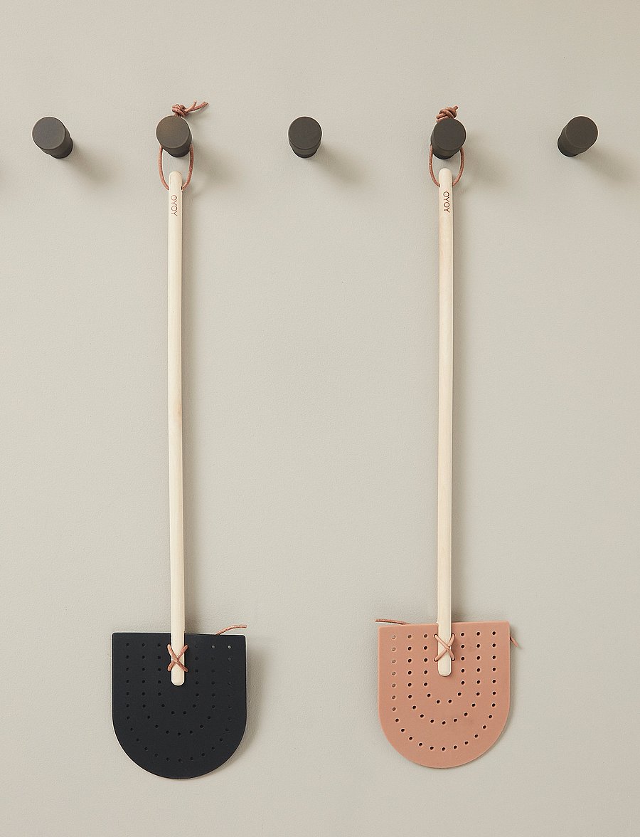 OYOY Living Design - Rainbow Flyswatter - deko-objekte - fudge - 0