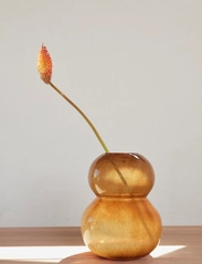OYOY Living Design - Lasi Vase - Large - pienet maljakot - amber - 2