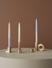 OYOY Living Design - Square Solid Brass Candleholder - die niedrigsten preise - brushed brass - 5