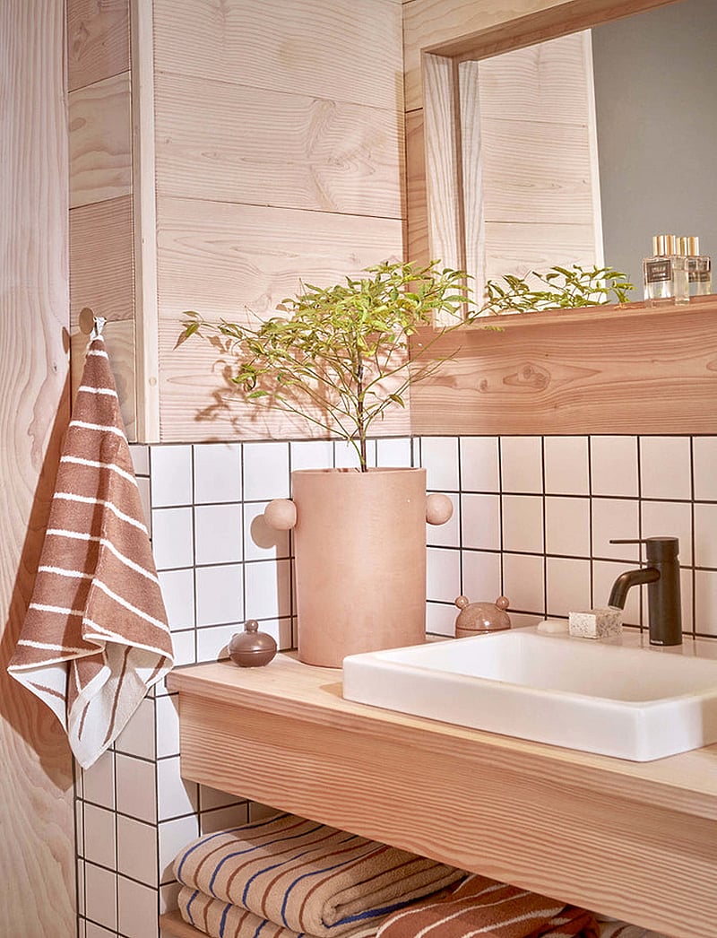 OYOY Living Design - Rina Hook / Knob Large - Pack of 2 - osta hinna alusel - brushed brass - 1