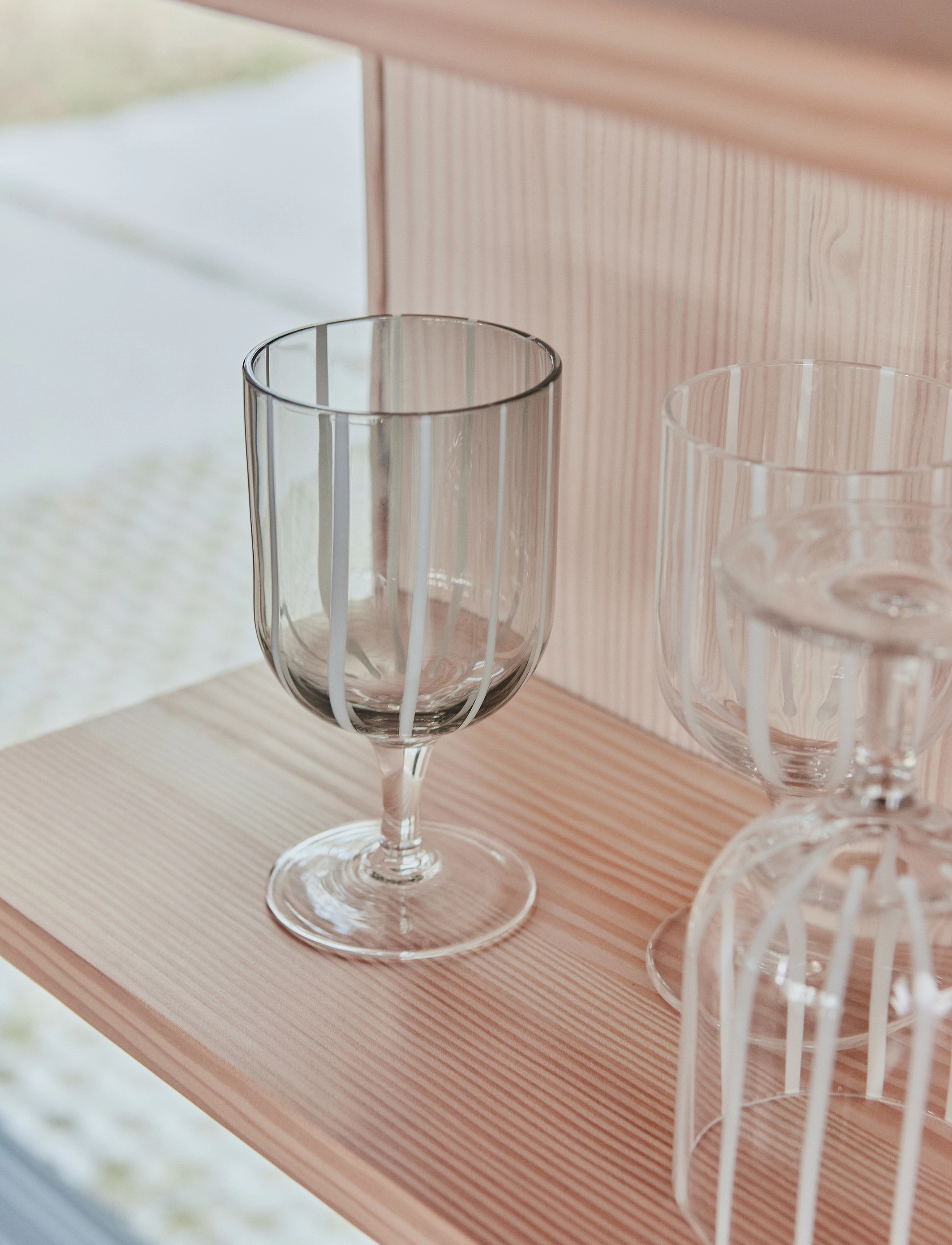 OYOY Living Design - Mizu Wine Glass - Pack of 2 - verres à vin blanc - grey - 2