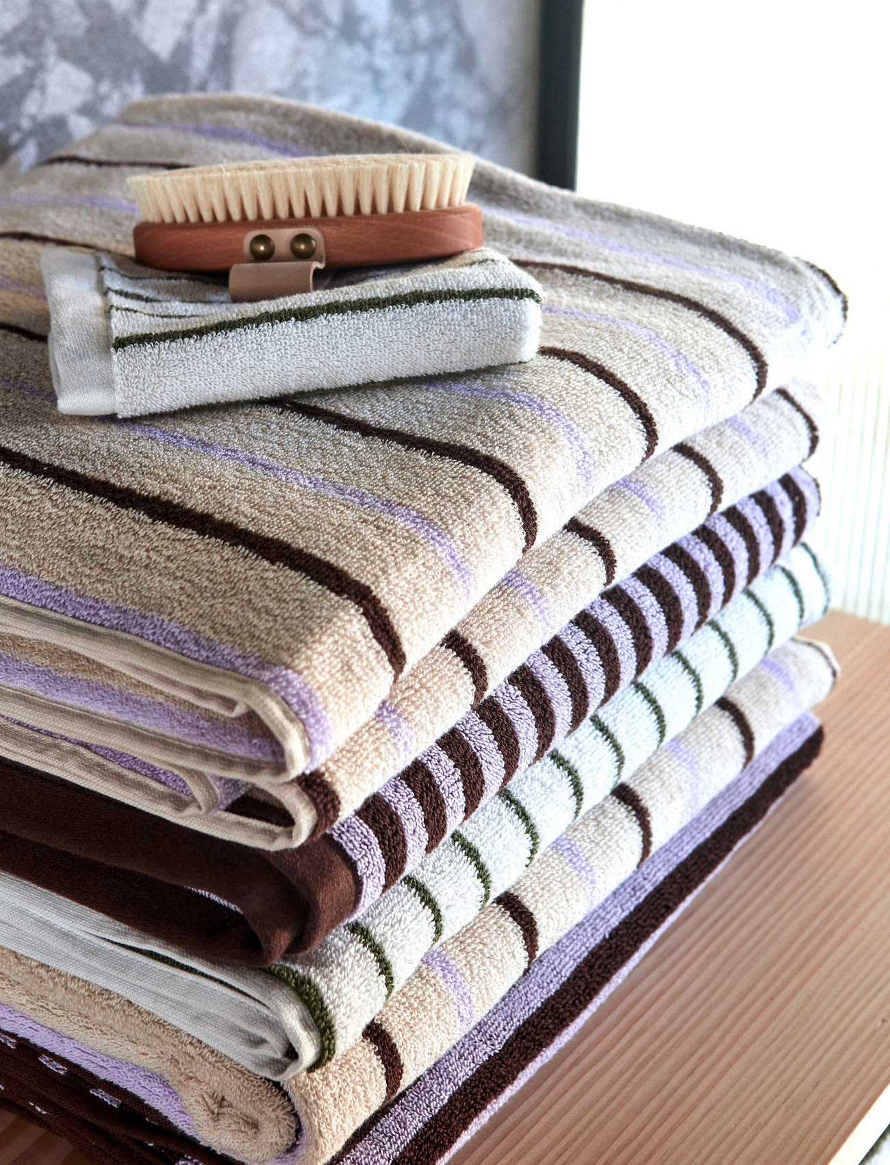 OYOY Living Design - Raita Towel - 40X60 Cm - laveste priser - purple - 1