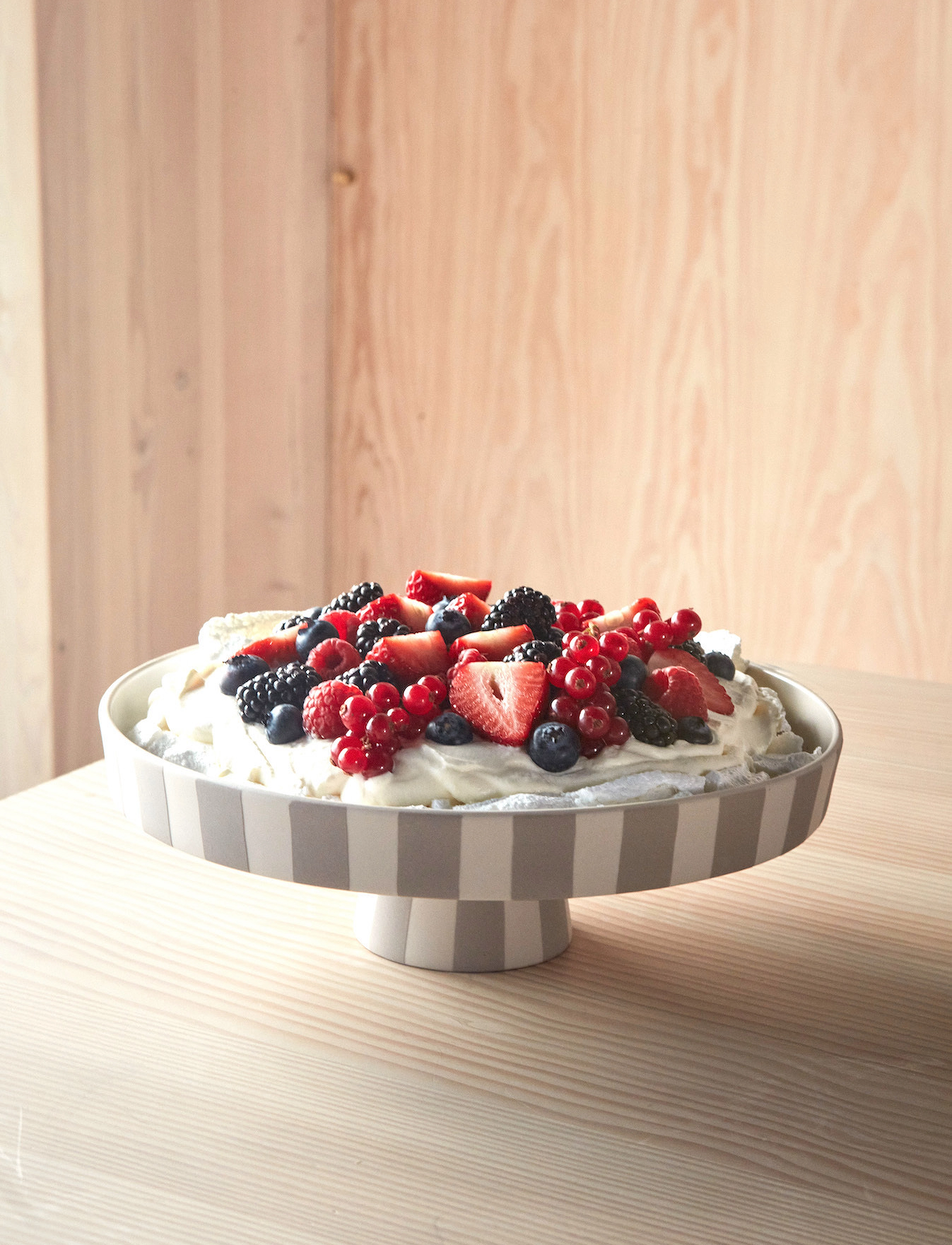 OYOY Living Design - Toppu Tray - Large - kuchenplatten - clay - 2