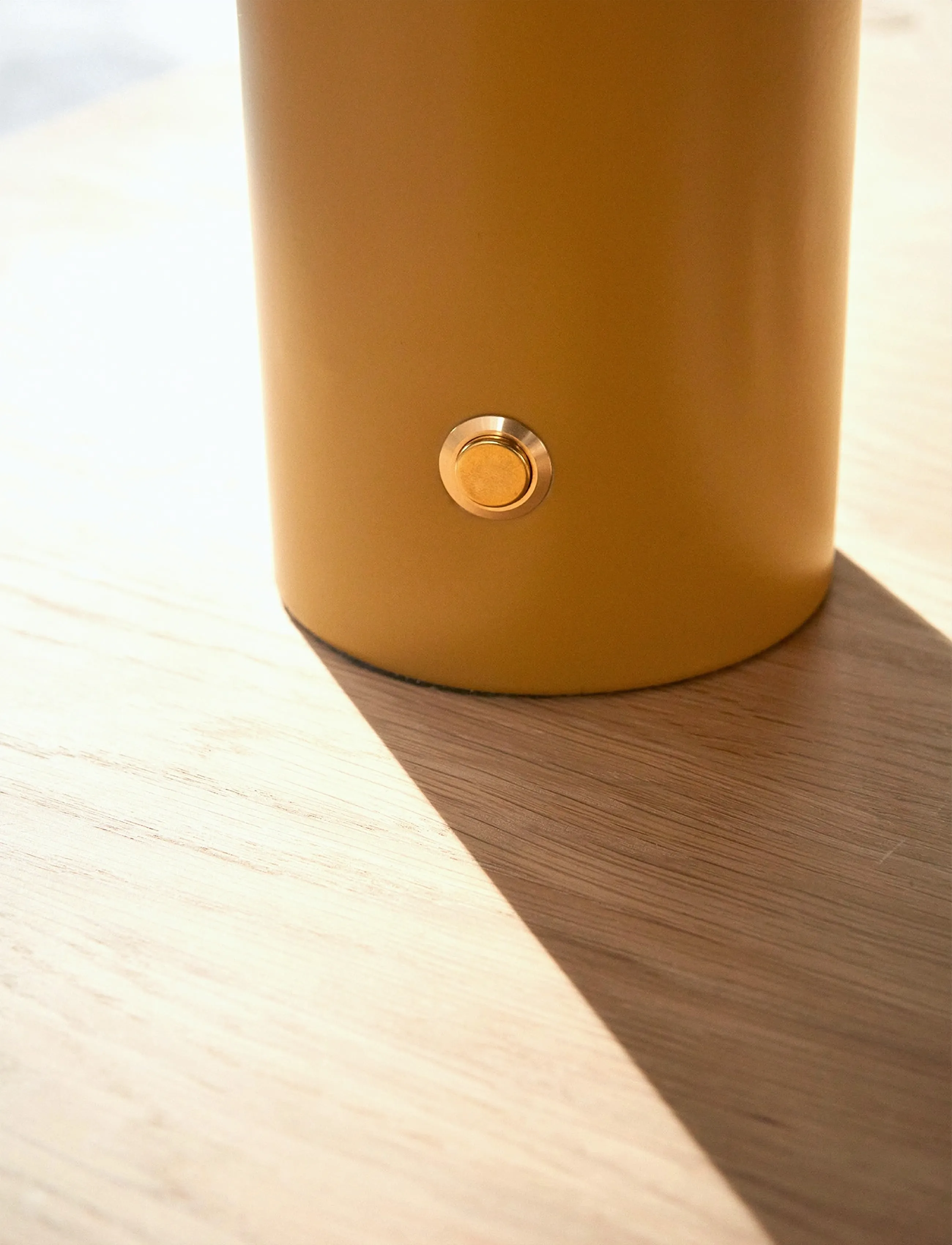 OYOY Living Design - Hatto Table Lamp (EU) - schreibtisch- & tischlampen - saffron - 2