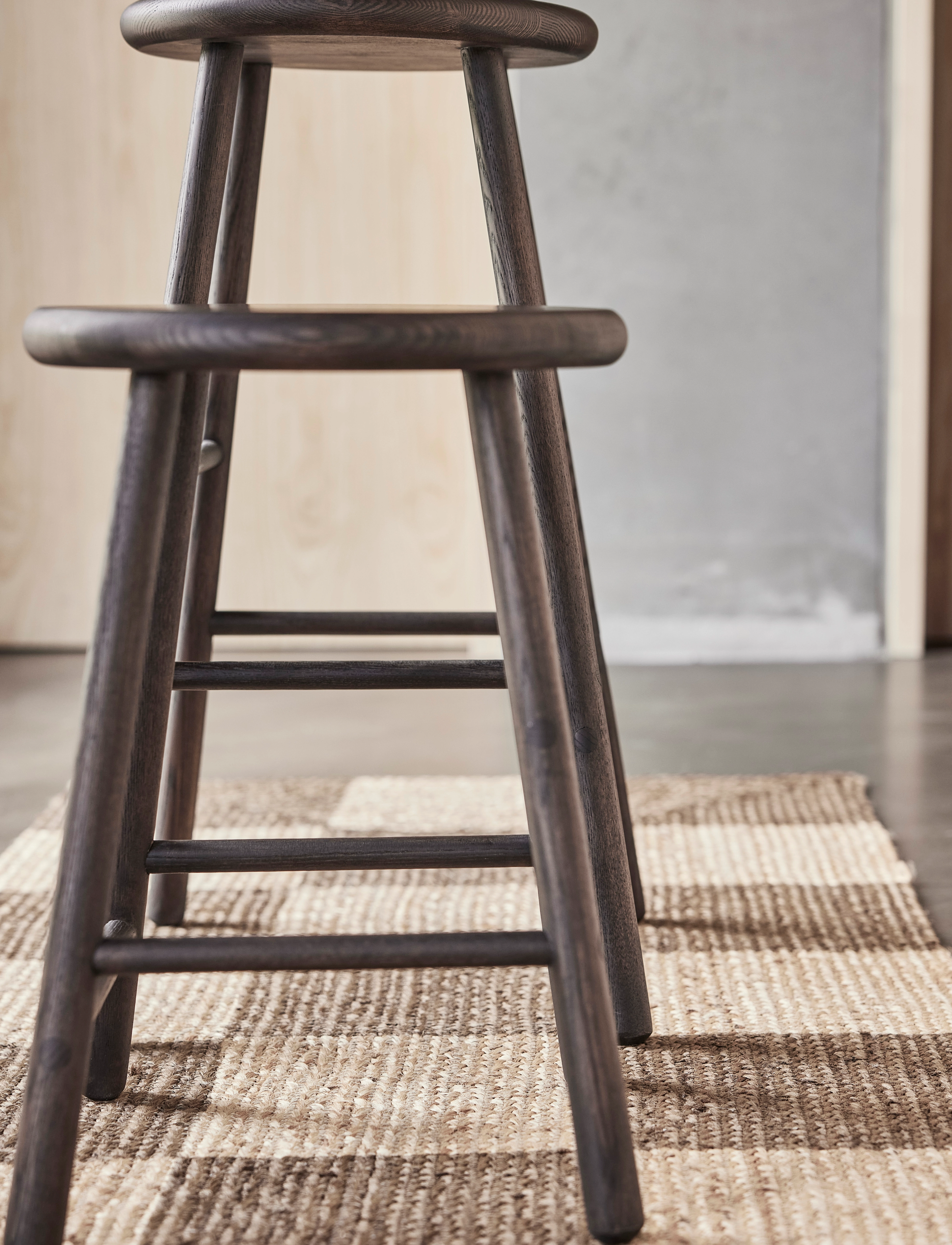 OYOY Living Design - Moto Stool - Low - dark - 2