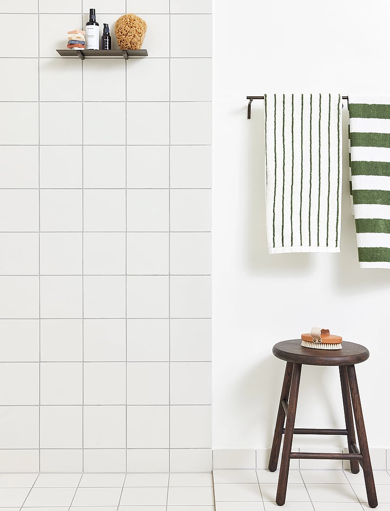 OYOY Living Design - Moto Stool - Low - osta hinnan perusteella - dark - 4