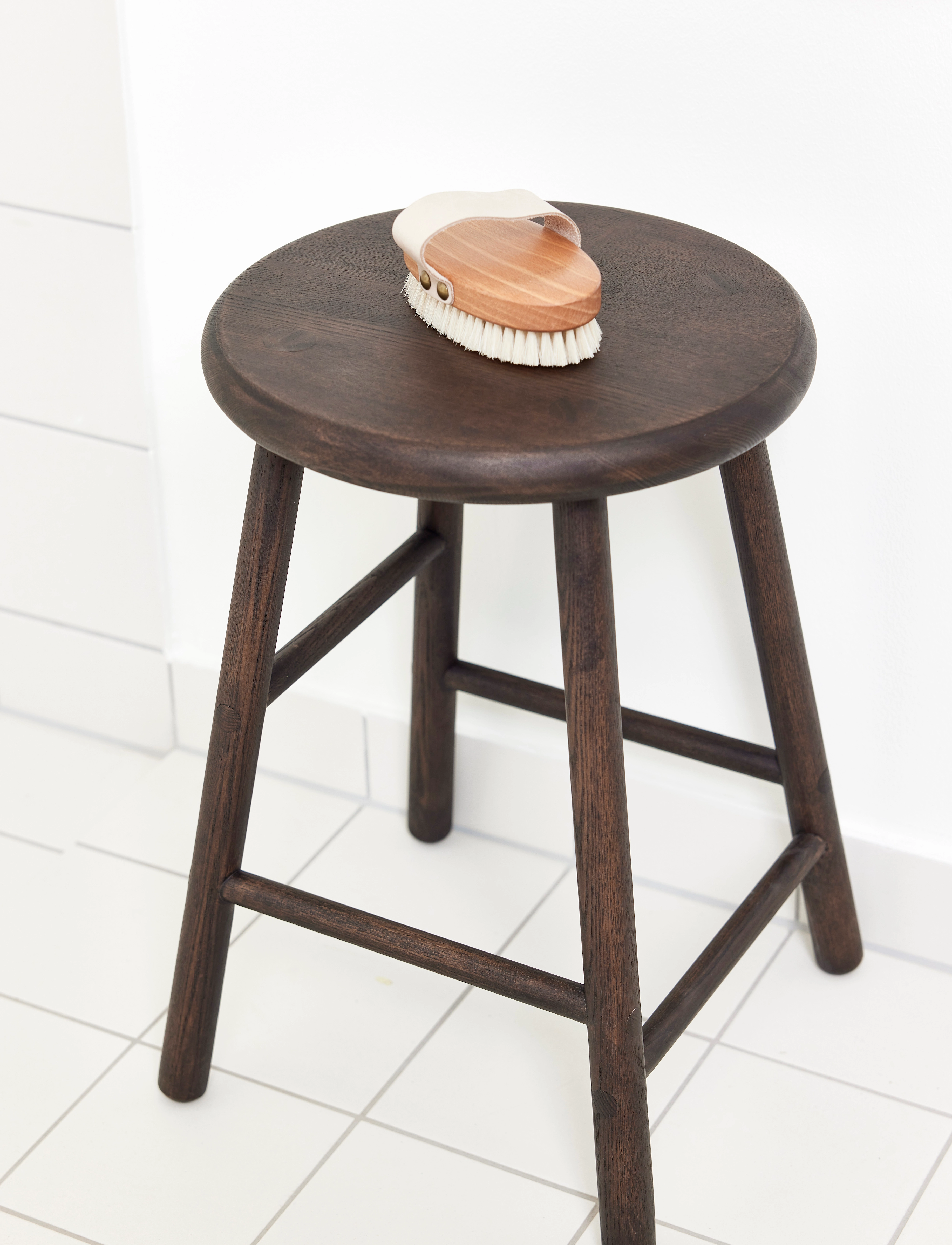 OYOY Living Design - Moto Stool - Low - dark - 5