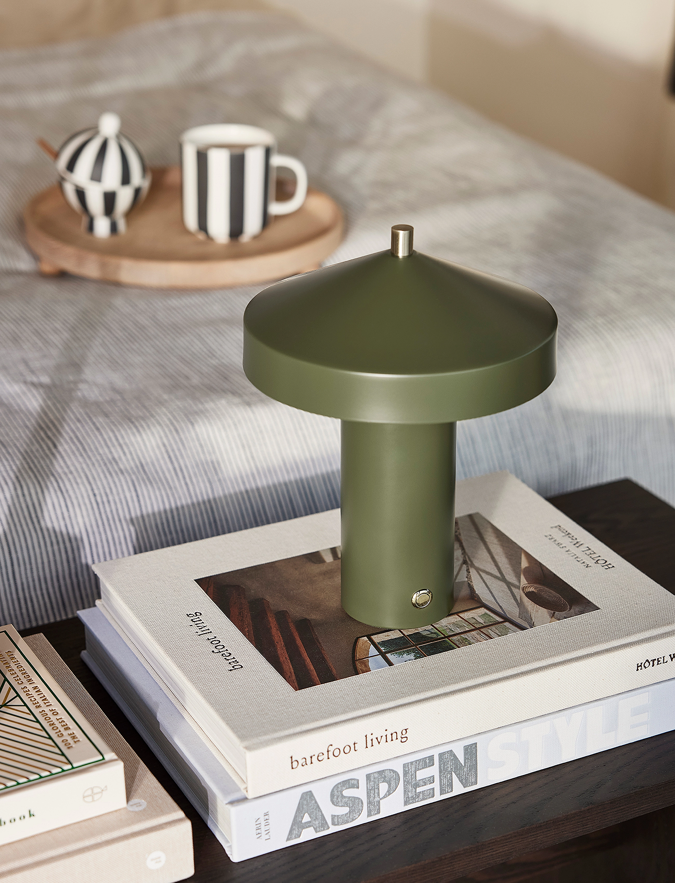 OYOY Living Design Hatto Table Lamp Led (Eu), H:24.5 cm x 18, Lamps, Grün - Homeware