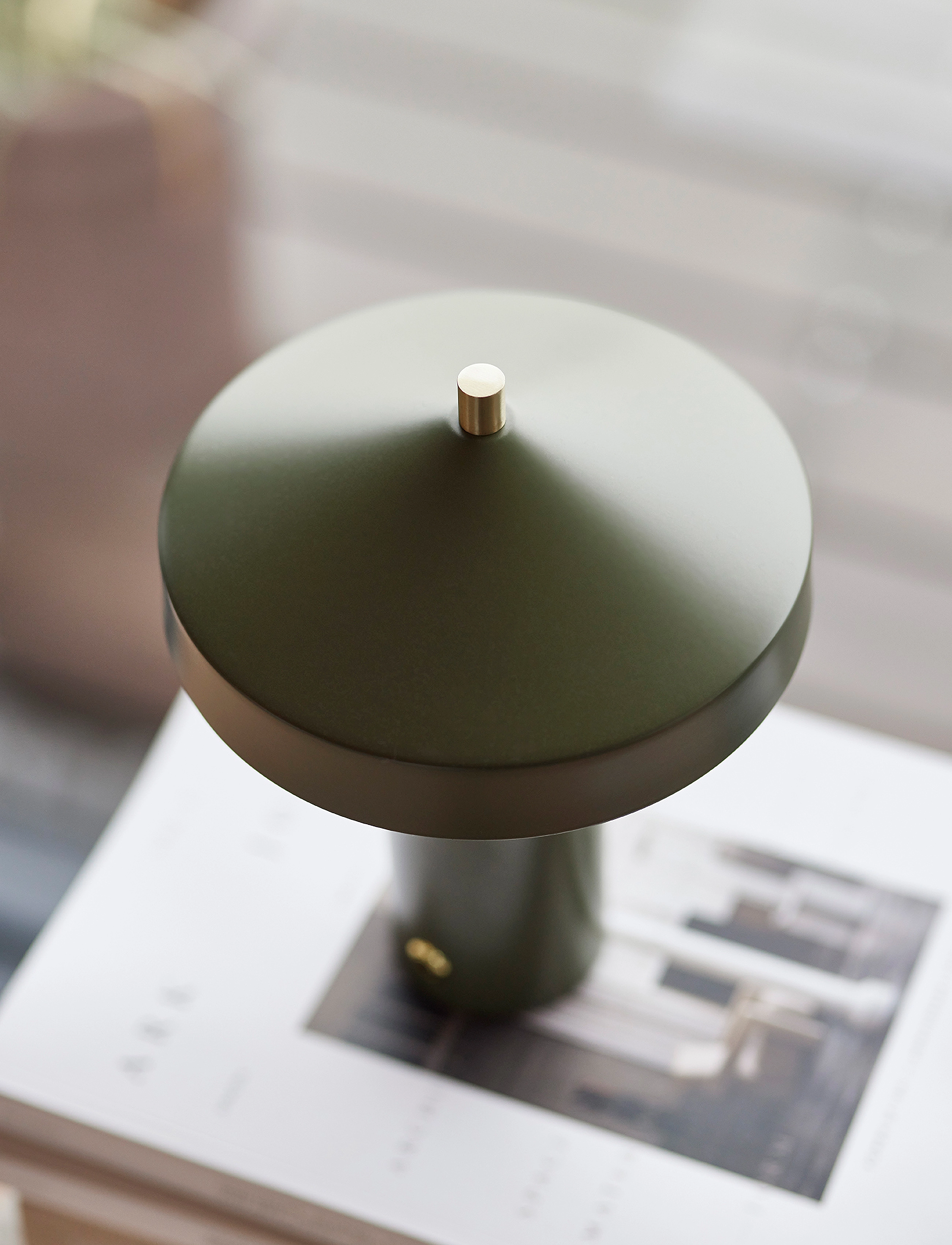 OYOY Living Design - Hatto Table Lamp LED (EU) - window lamps - olive - 2