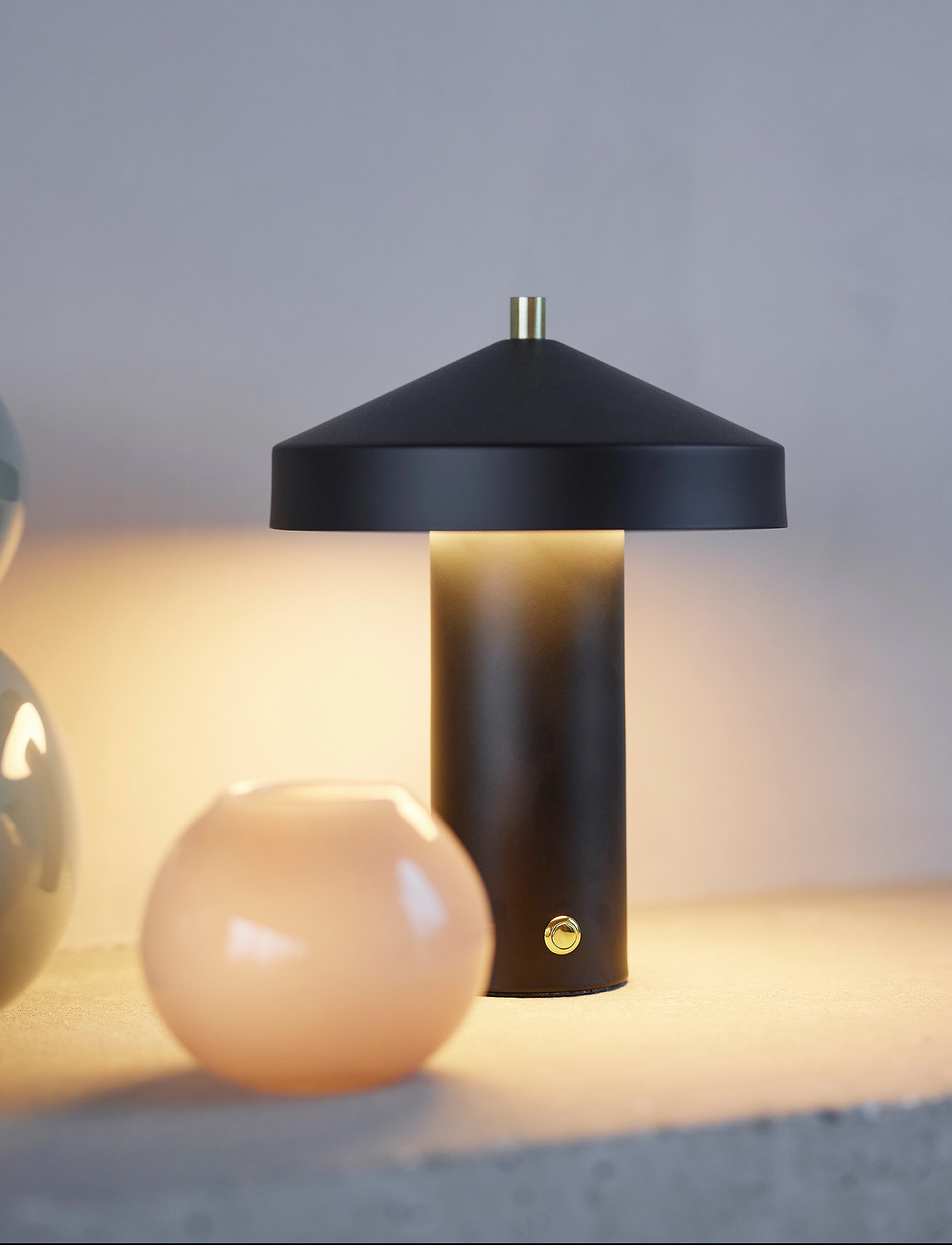 OYOY Living Design Hatto Table Lamp Led (Eu), H:24.5 cm x 18, Lamps, Schwarz - Homeware