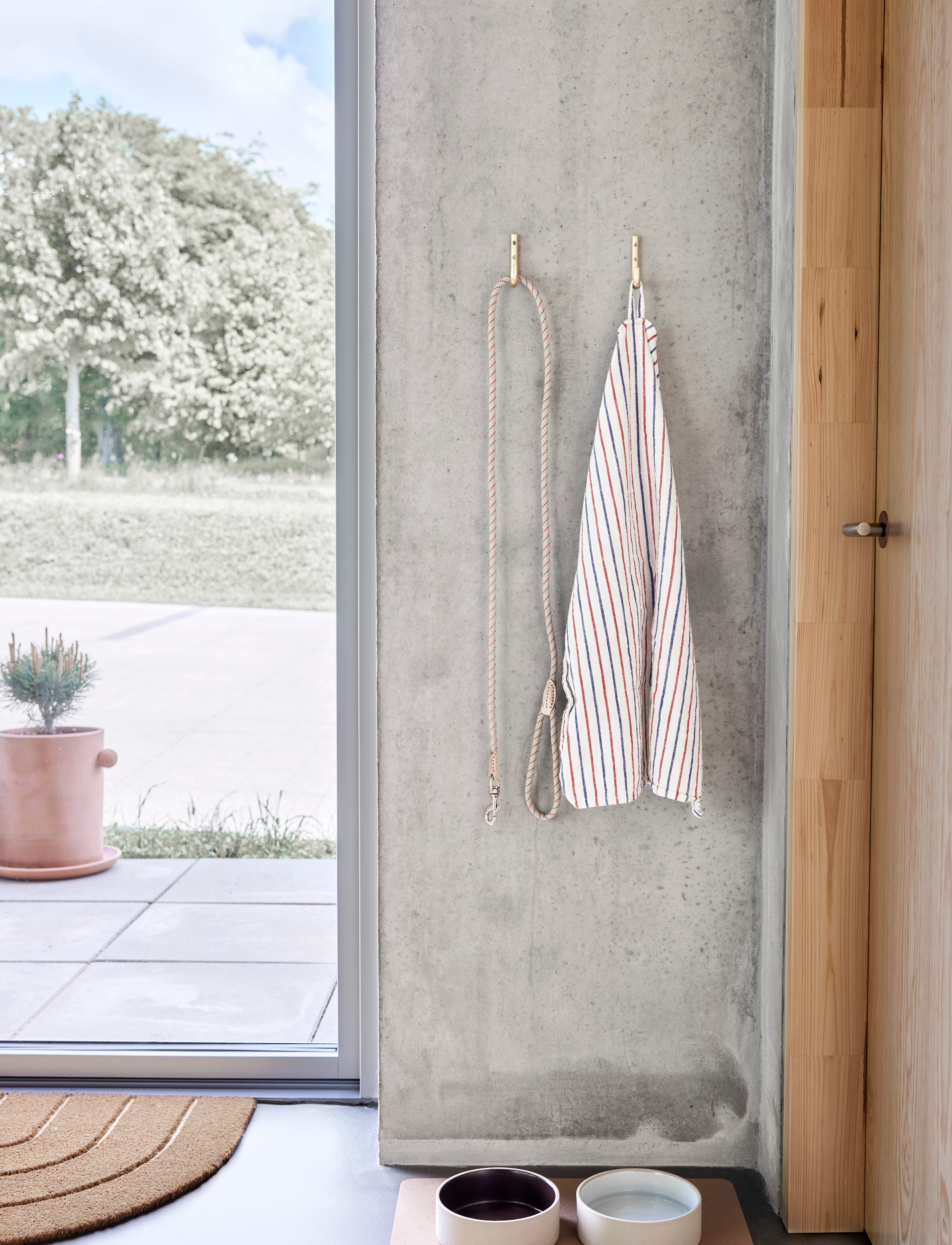 OYOY Living Design Pieni Hook Pack Of 2, One Size x 4, Hooks & Knobs, Gold - Hooks, Homeware