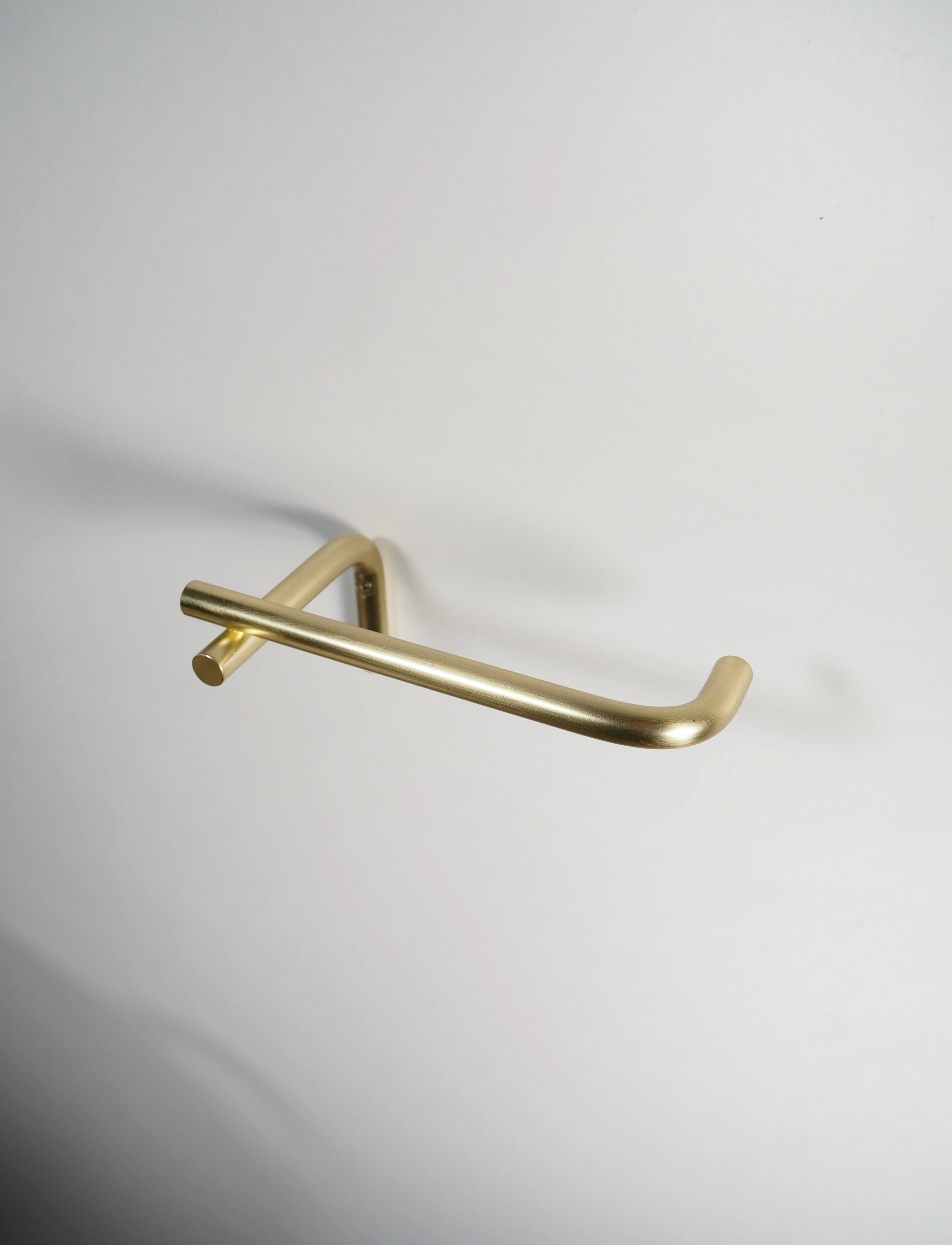 OYOY Living Design Pieni Toilet Paper Holder, 14.5X7X8.5 cm x 14.5, Bathroom Interior, Gold - Holders & Hocks, Homeware