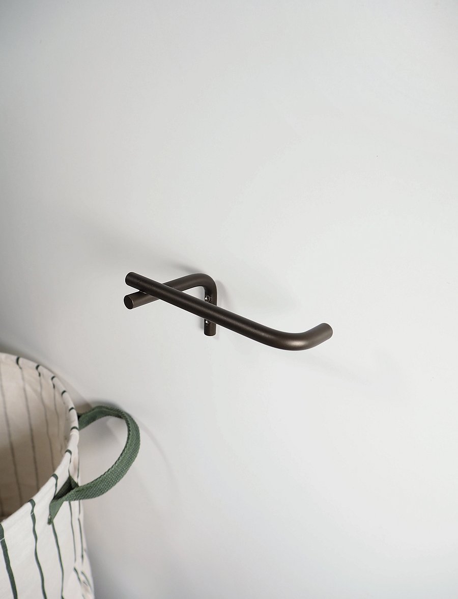 OYOY Living Design - Pieni Toilet Paper Holder - haken & bügel - browned brass - 0