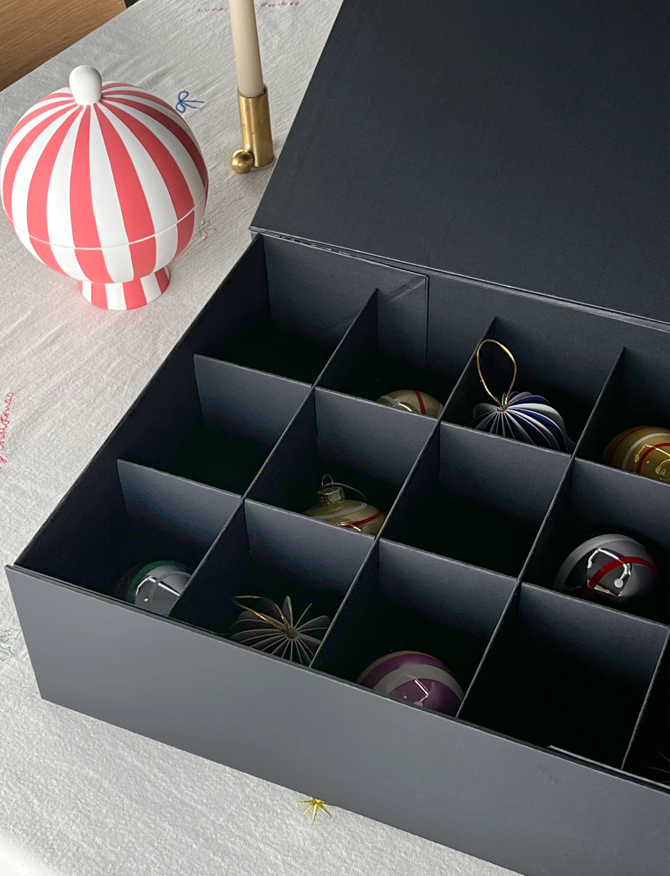 OYOY Living Design - Hako Christmas Storage Box - black - 2