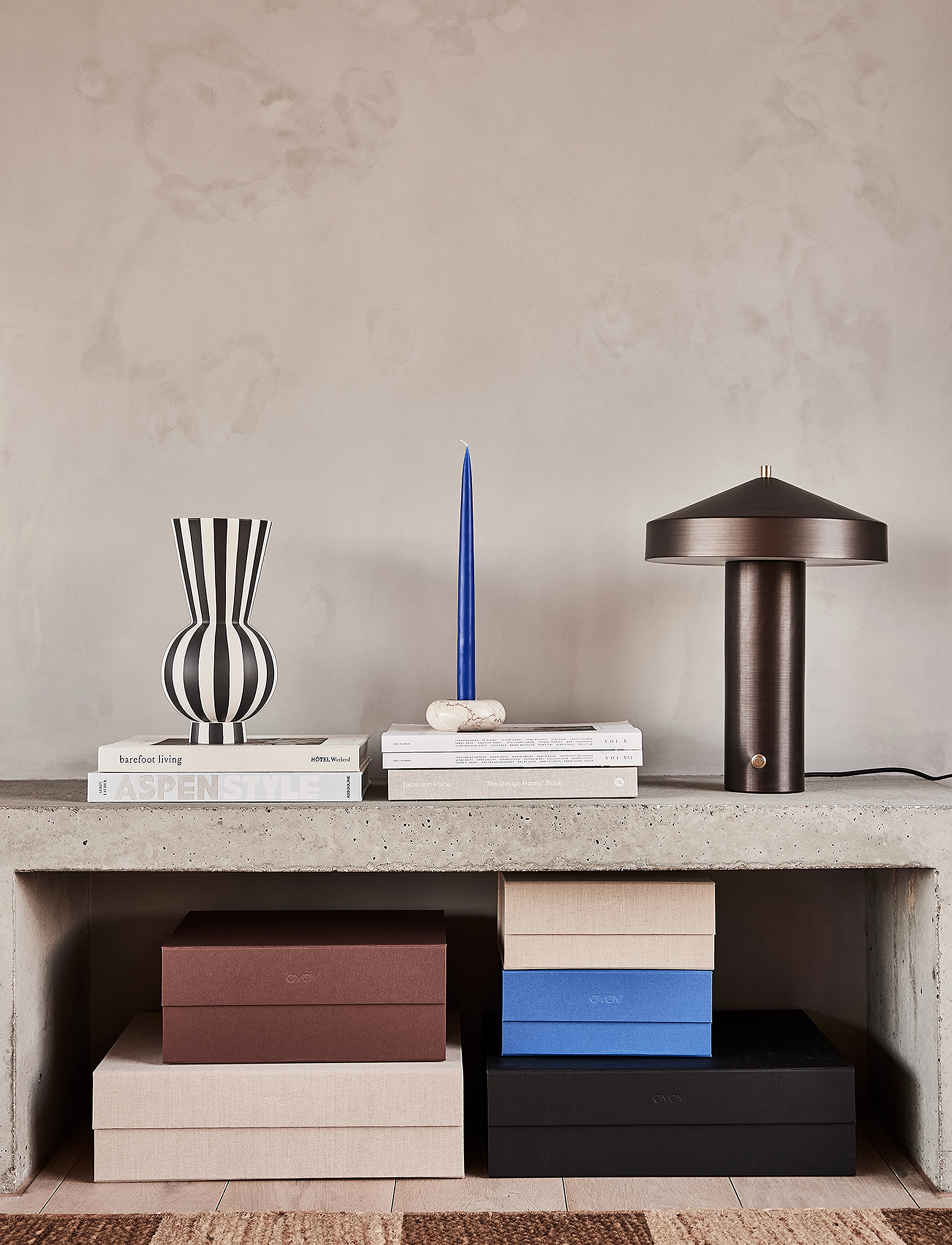 OYOY Living Design - Toppu Vase  Round - vasen - white / black - 2