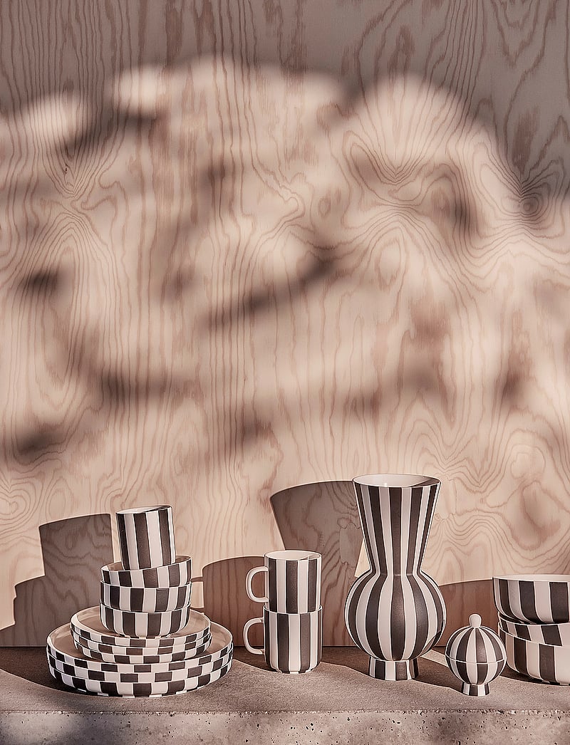 OYOY Living Design - Toppu Bonbonniere - white / black - 3