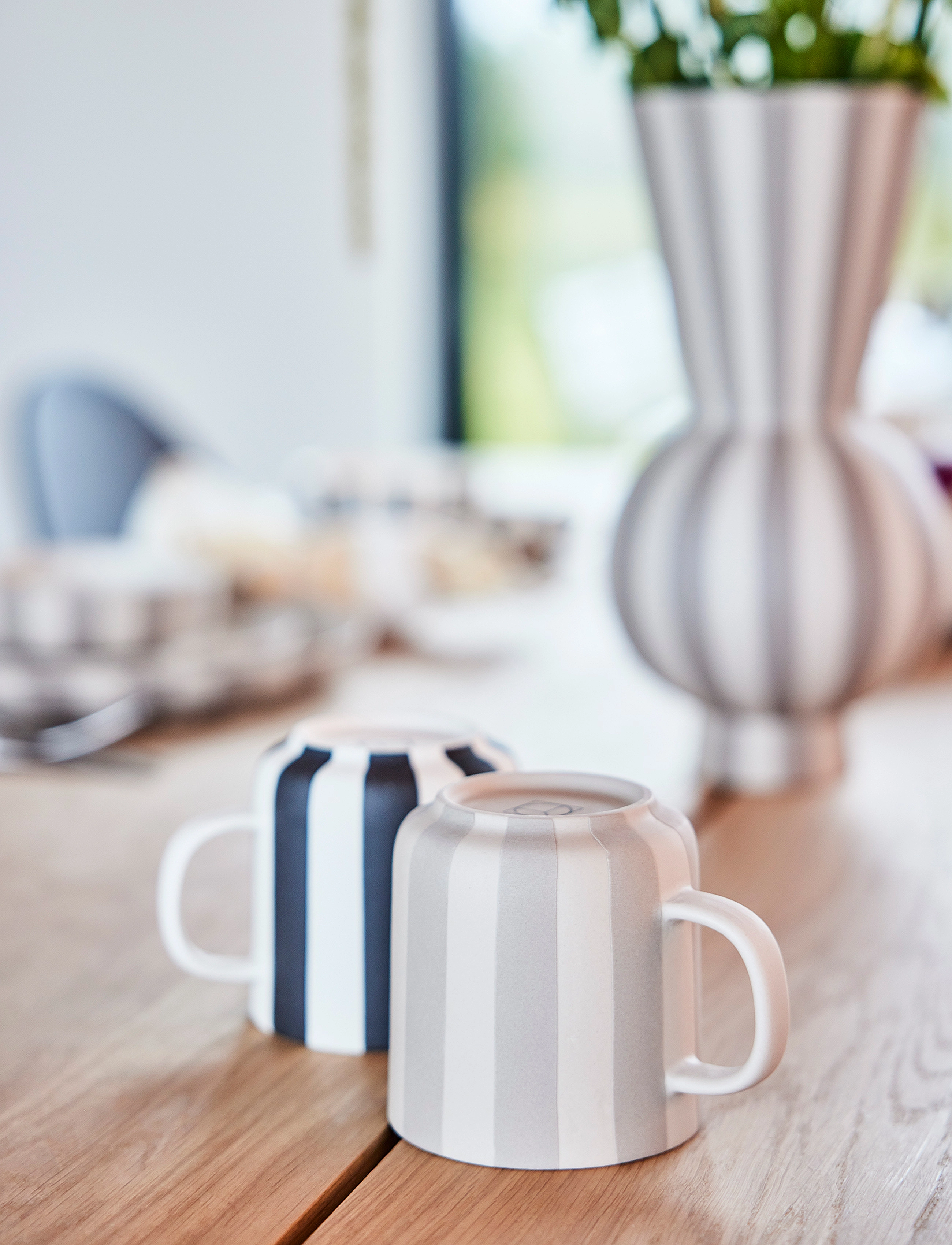 OYOY Living Design Toppu Mug, 35 CL x 12.5, Cups & Mugs, Beige - Coffee Cups, Homeware