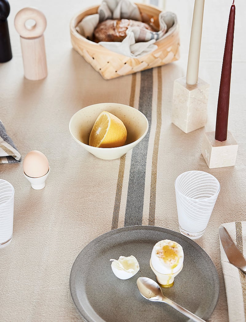 OYOY Living Design - Linu Tablecloth - 260x140 cm - osta hinna alusel - black - 1