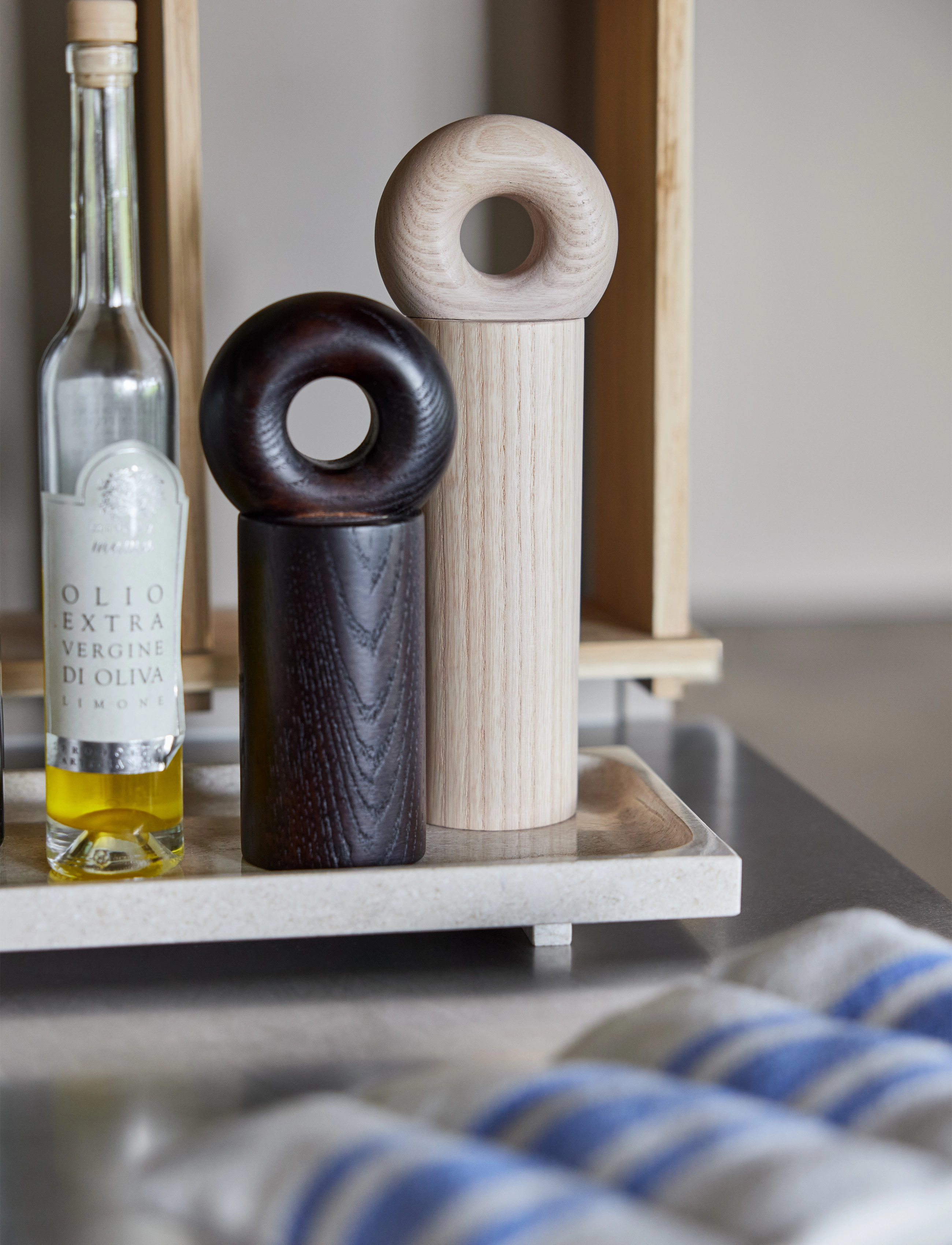 OYOY Living Design - Hoop Mill Grinder - Large - suola- ja pippurimyllyt - nature - 2