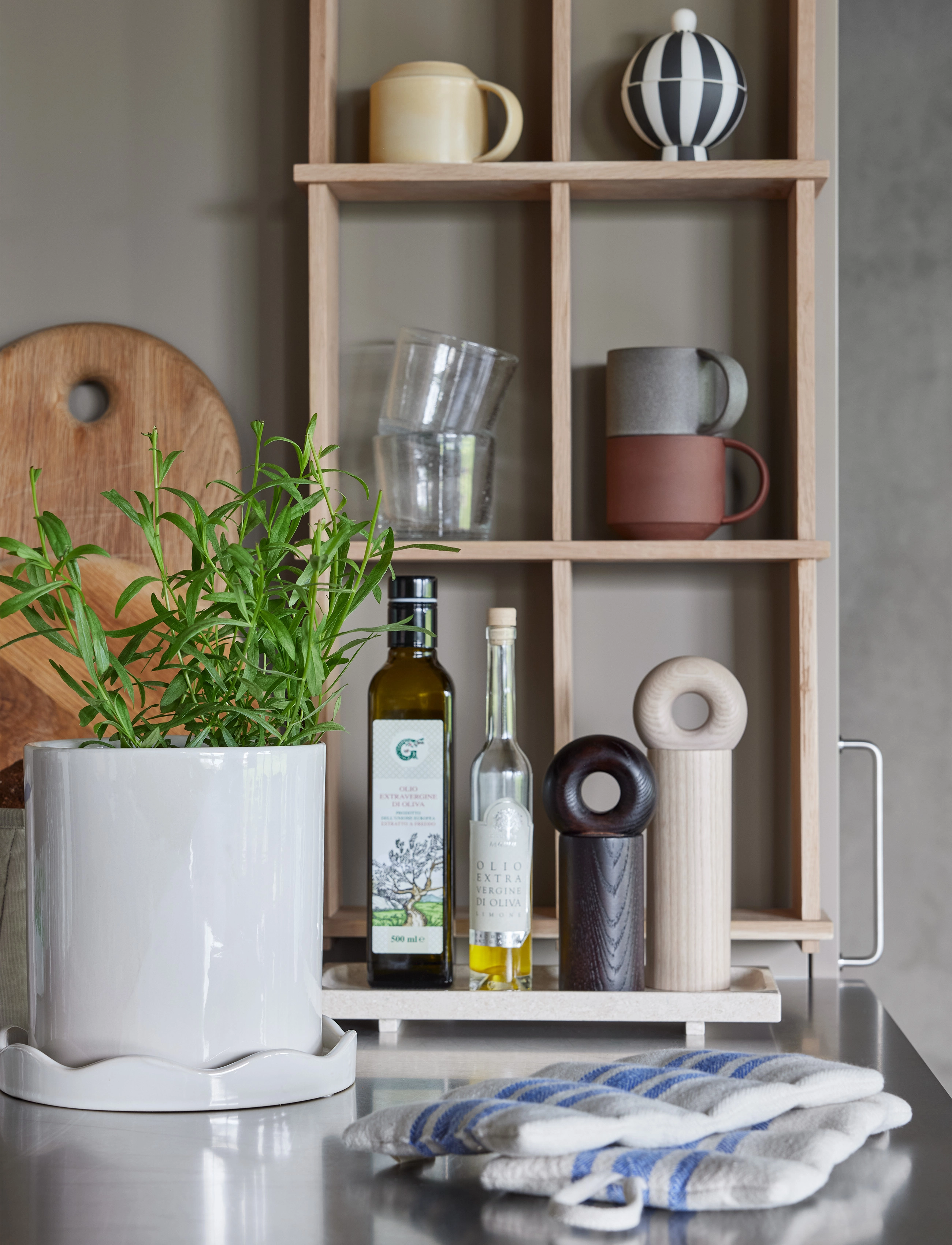 OYOY Living Design - Nami Pot with Saucer - white - 1