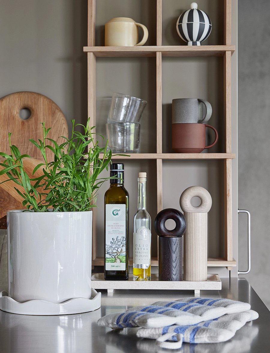 OYOY Living Design - Nami Pot with Saucer - white - 1