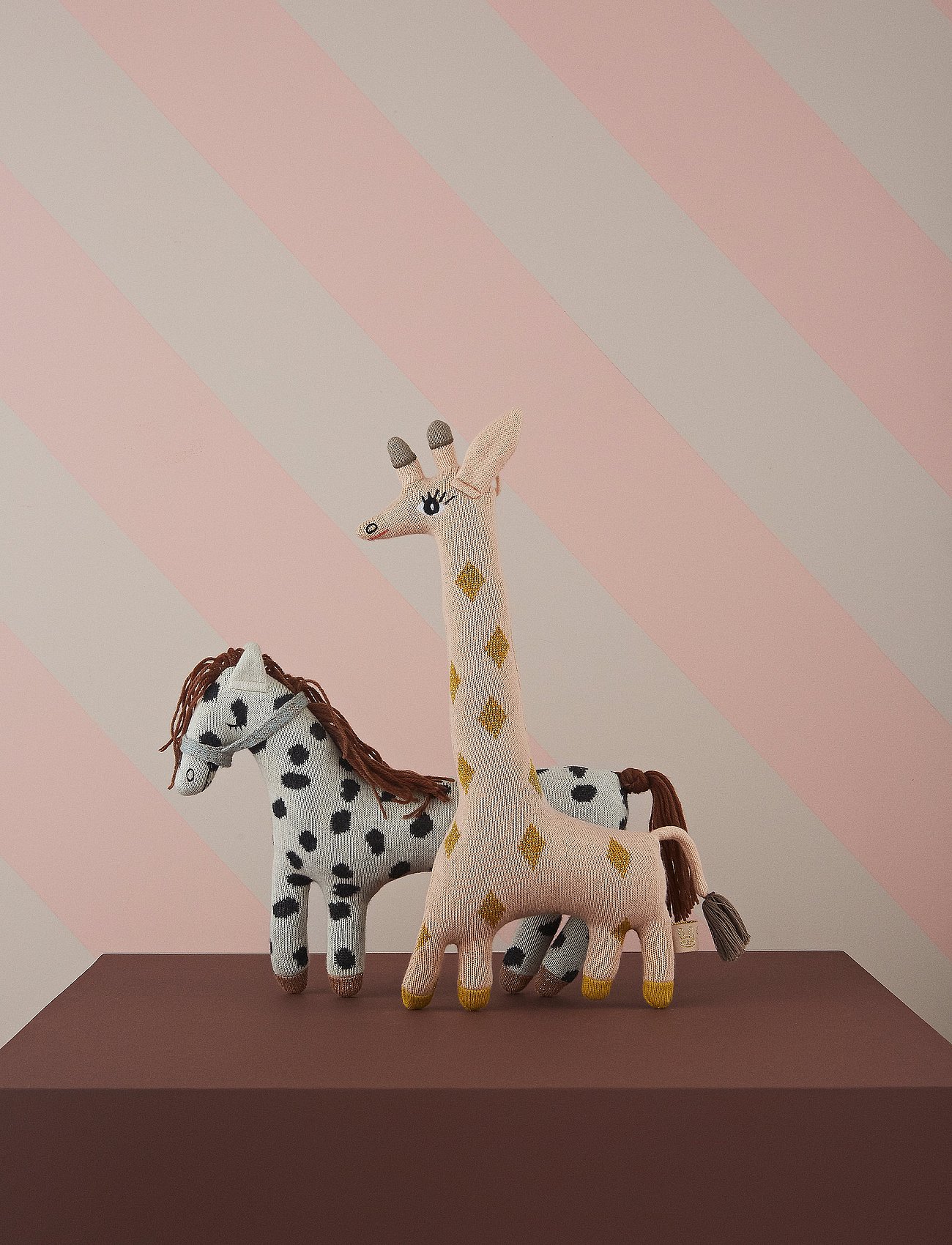 Darling - Baby Guggi Giraffe - ROSE / AMBER