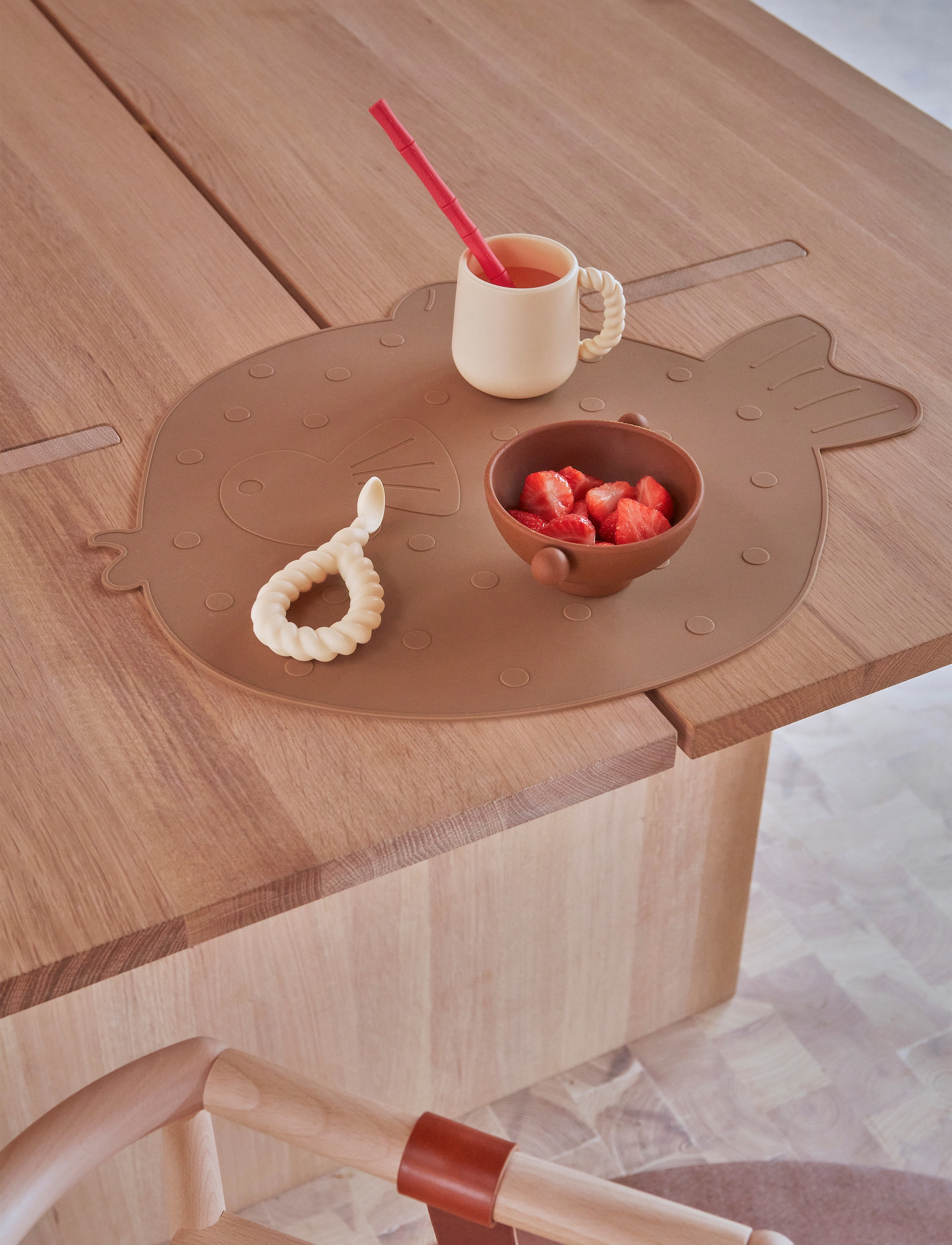 OYOY MINI Placemat Little Finn, 47.5X40.3X0.2 cm x 47.5, Brown, Måltid > Dækkeservietter Og Bordskånere, Børn