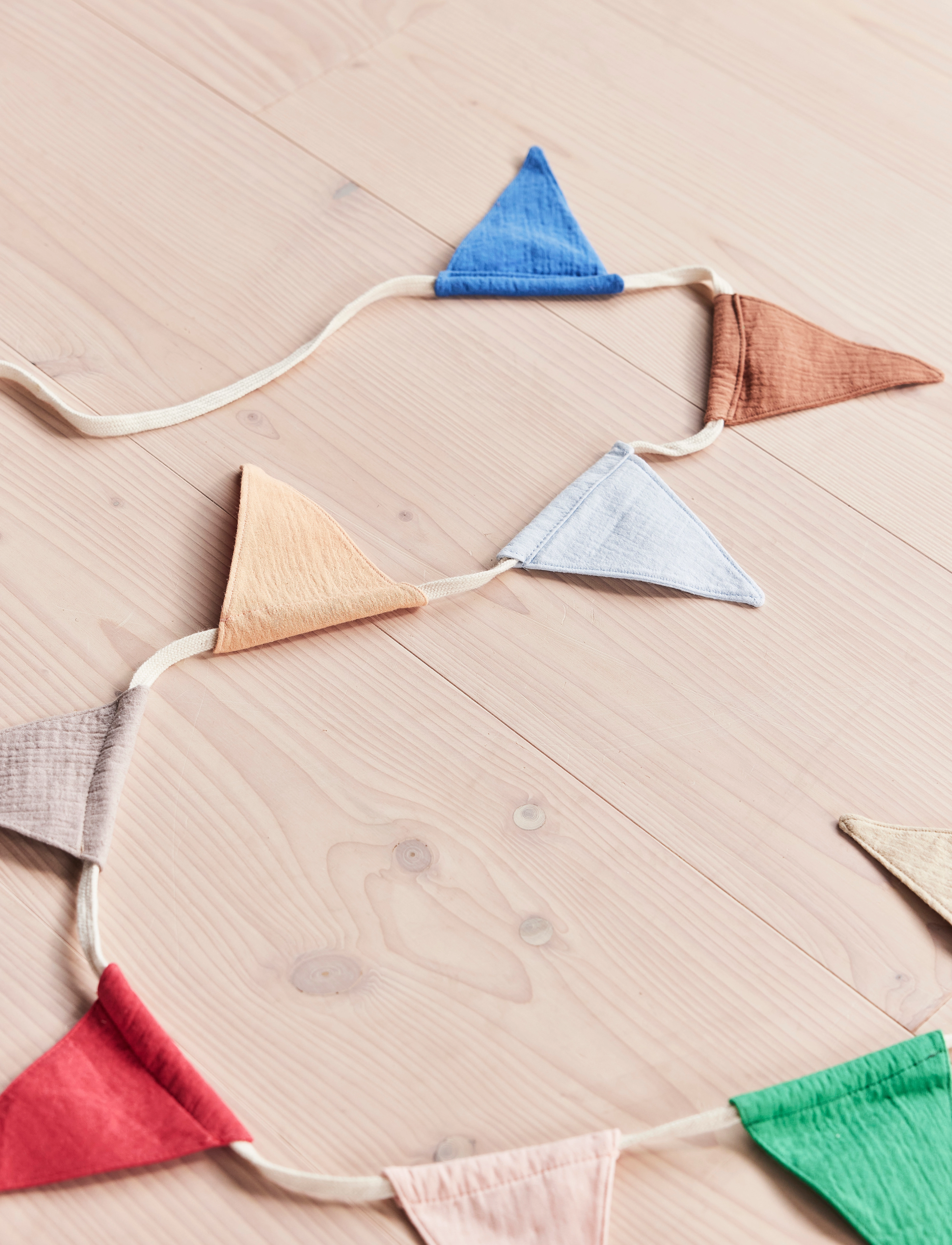 OYOY MINI - Moni Muslin Garland - koriste-esineet - multi - 2