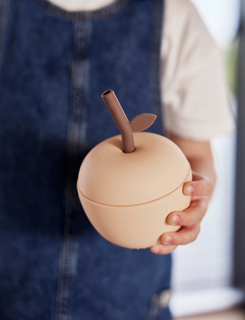 OYOY MINI - Apple Cup - schnabeltassen - peach - 0