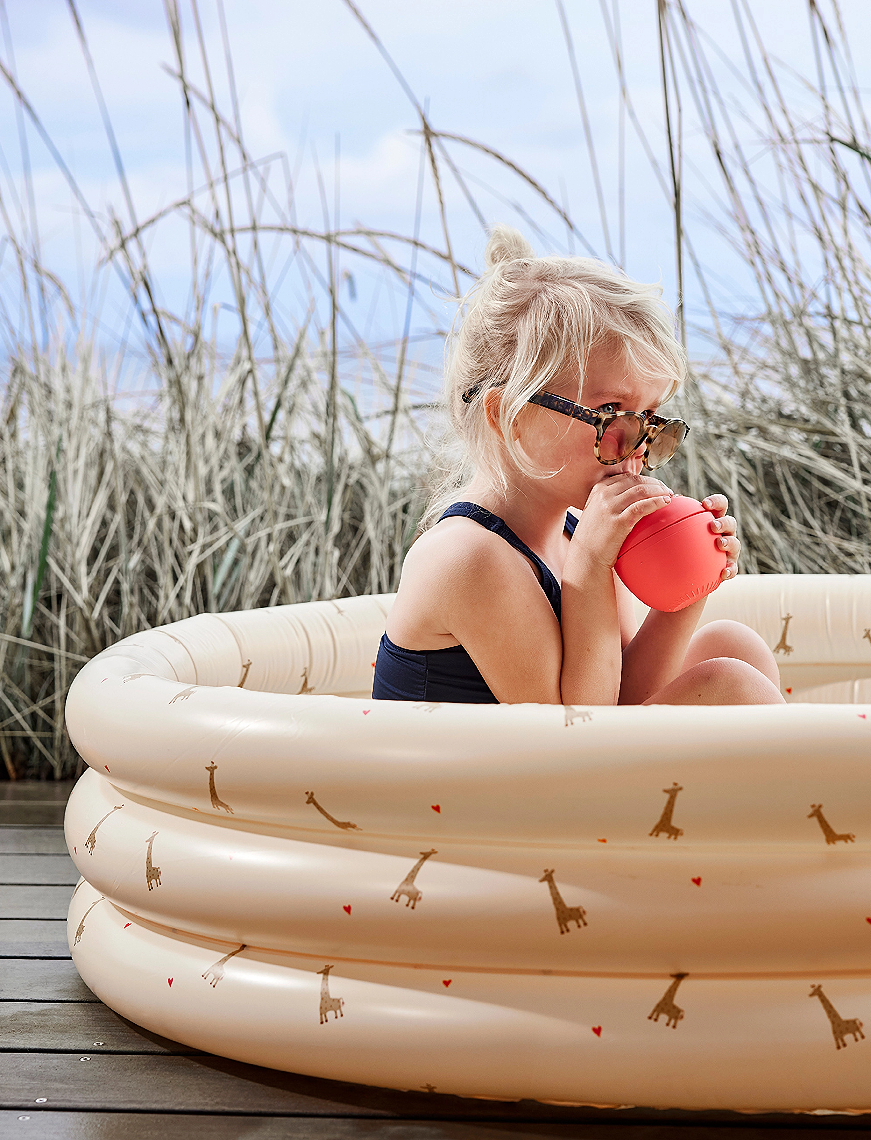OYOY MINI Giraffe Swimming Pool Small & Beach Ball, One Size x 85, Water Spielzeug, Creme - Children's Pools, Kinder