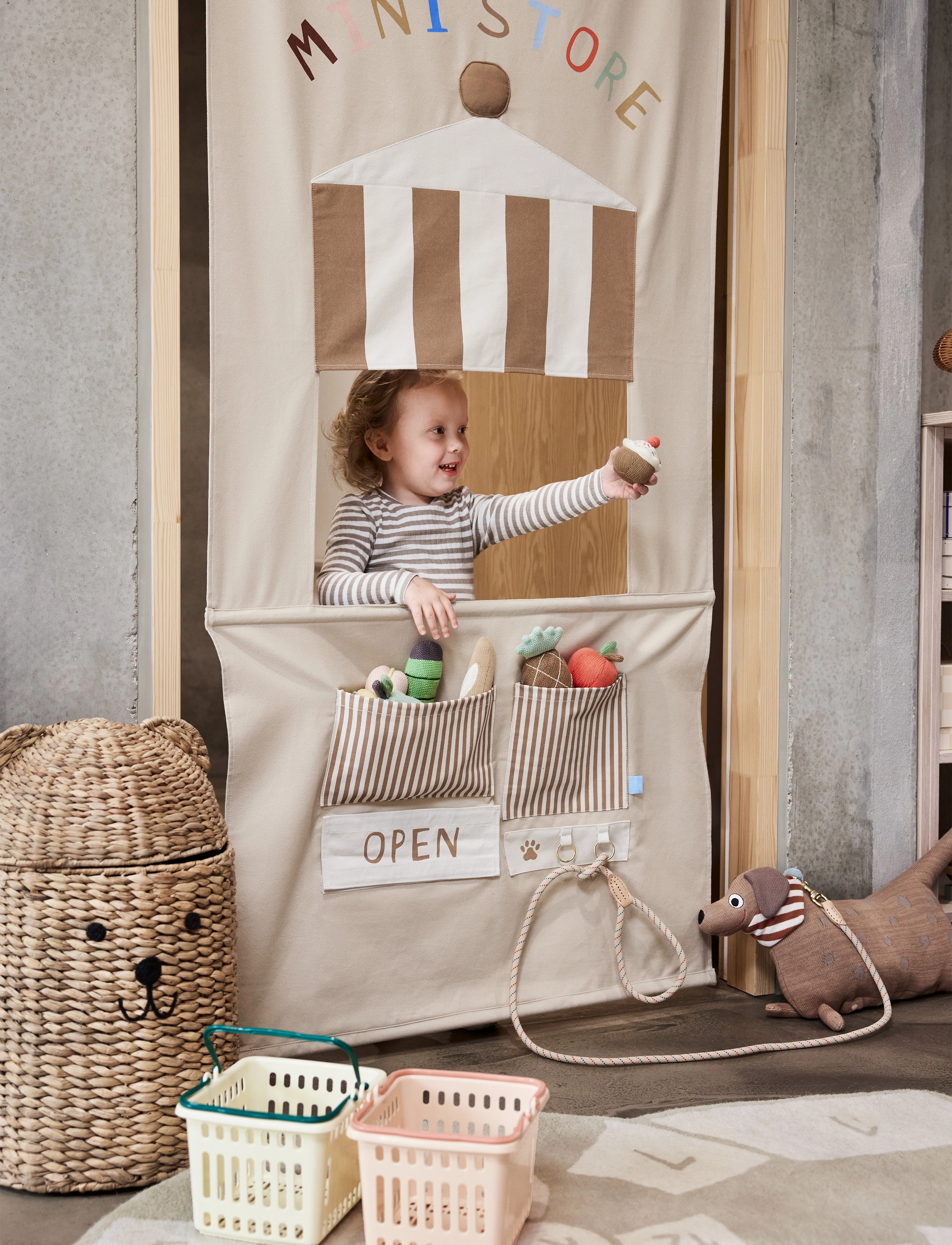 OYOY MINI Yummy Mini Store, 190X78 cm, Role Play, Mehrfarbig/gemustert - Toy Market Stalls & Accessories, Kinder