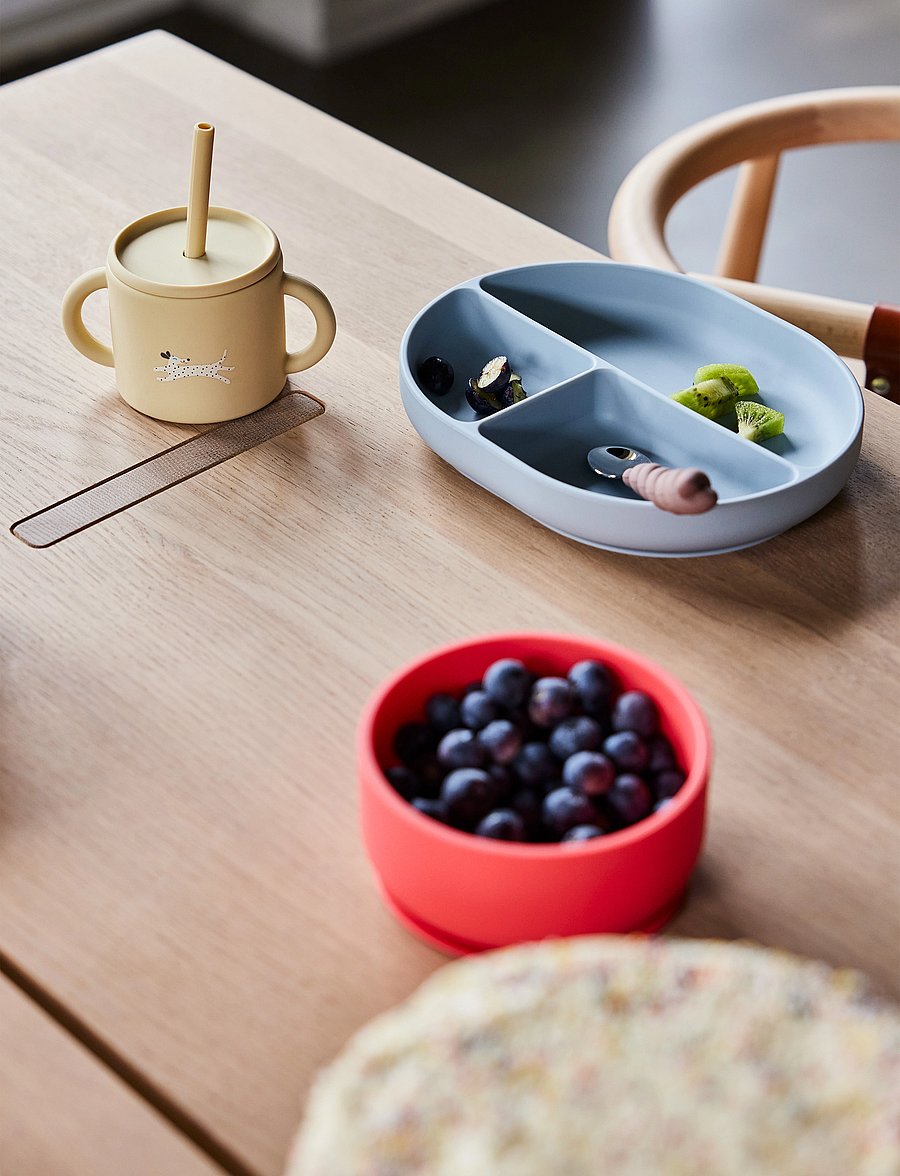 OYOY MINI - Enkei Suction Bowl - schüsseln - cherry red - 0