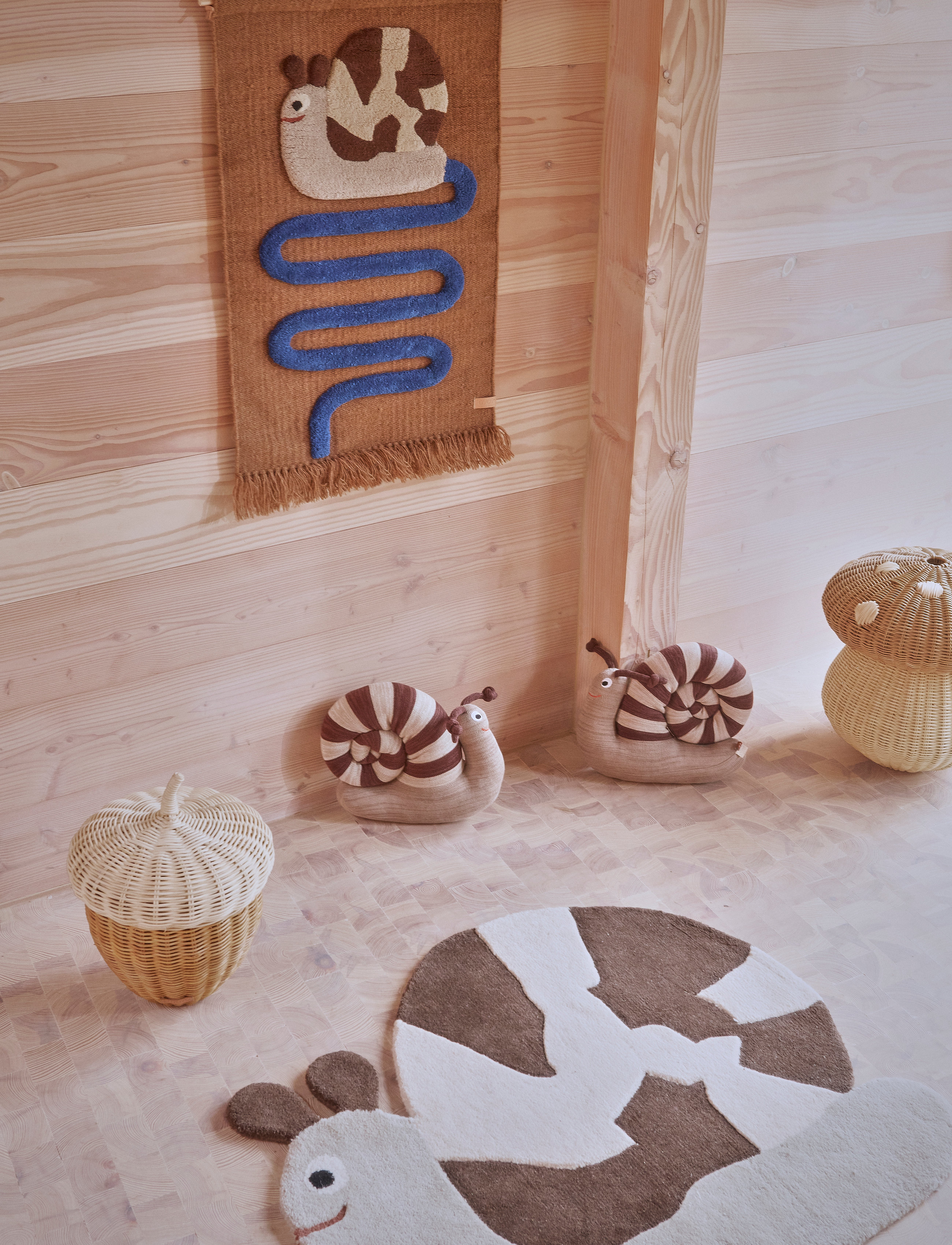 OYOY MINI - Sally Snail On The Way Wall Rug - väggdekor - optic blue - 3