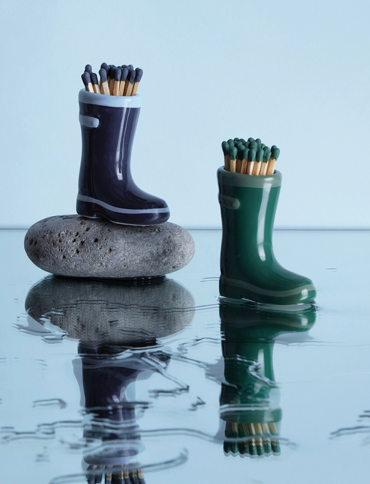 Paddywax - Wellington Boot Matches Holder with 25 Matches Navy Blue - blue - 2
