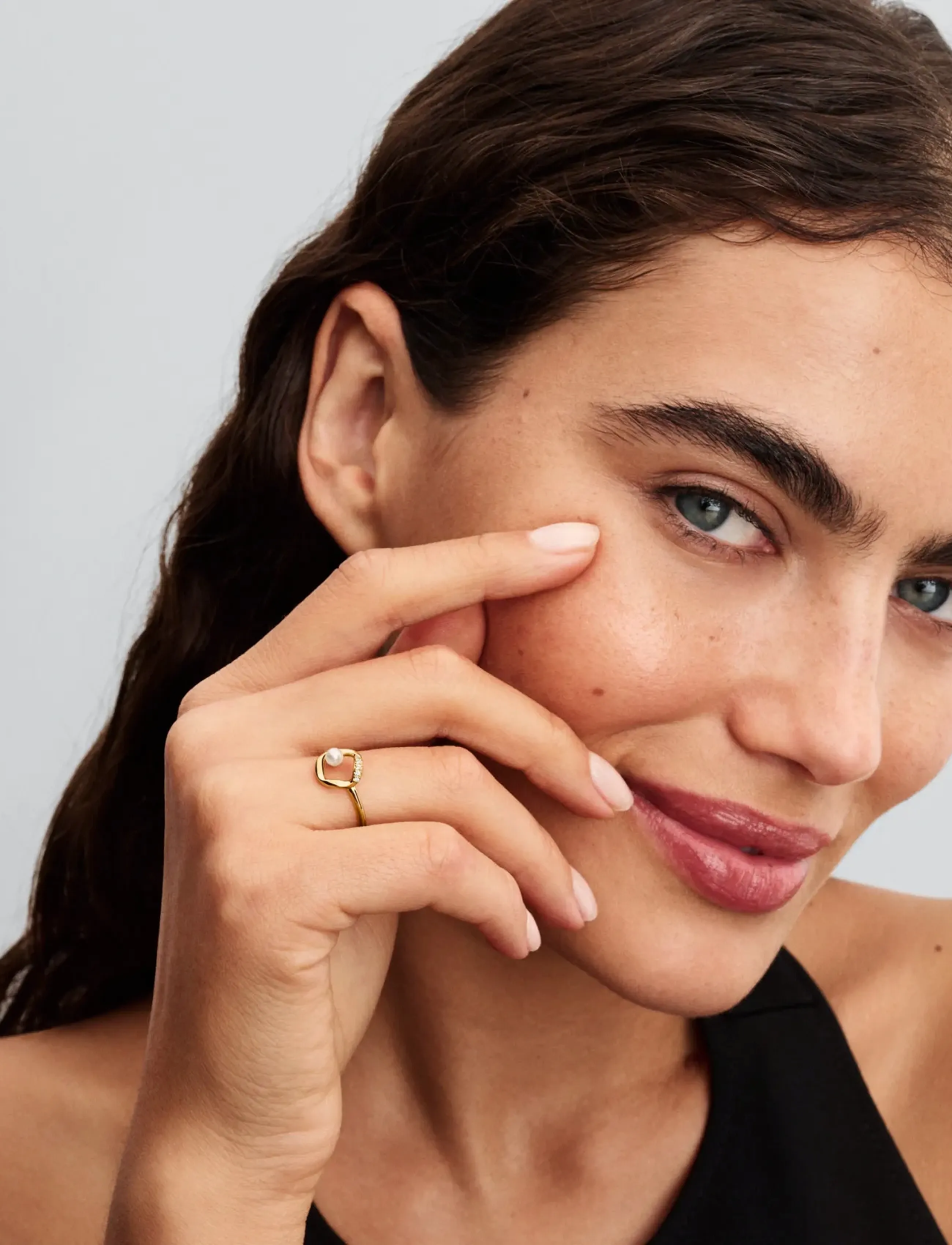 Pandora 14K Gold-Plated Ring With Treated White Freshwater Cultured Pearl And Clear Cubic Zirconia, 52, Gold, Smykker > Ringe, Dame