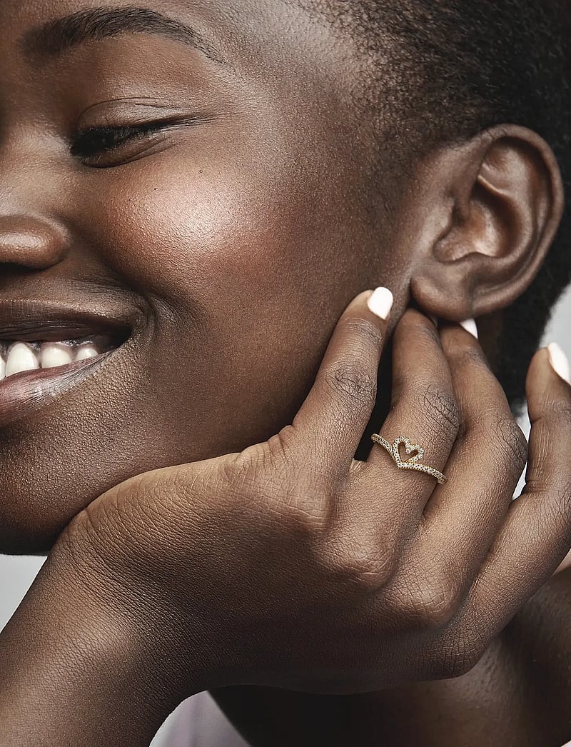 Pandora - Heart and wishbone 14k gold-plated ring with clear cubic zirconia - ringar - clear - 0