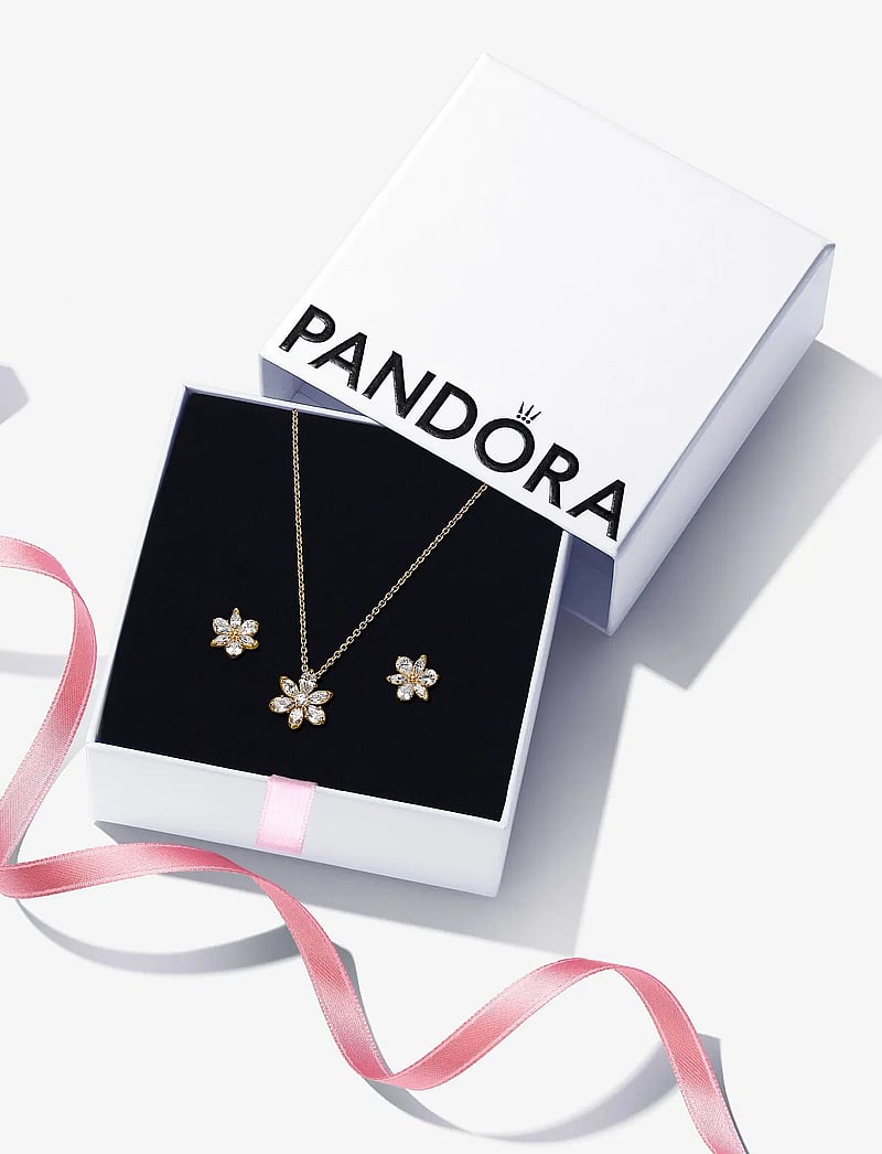 Pandora - Herbarium cluster 14k gold-plated stud earrings with clear cubic zirconia - studs örhängen - clear - 3