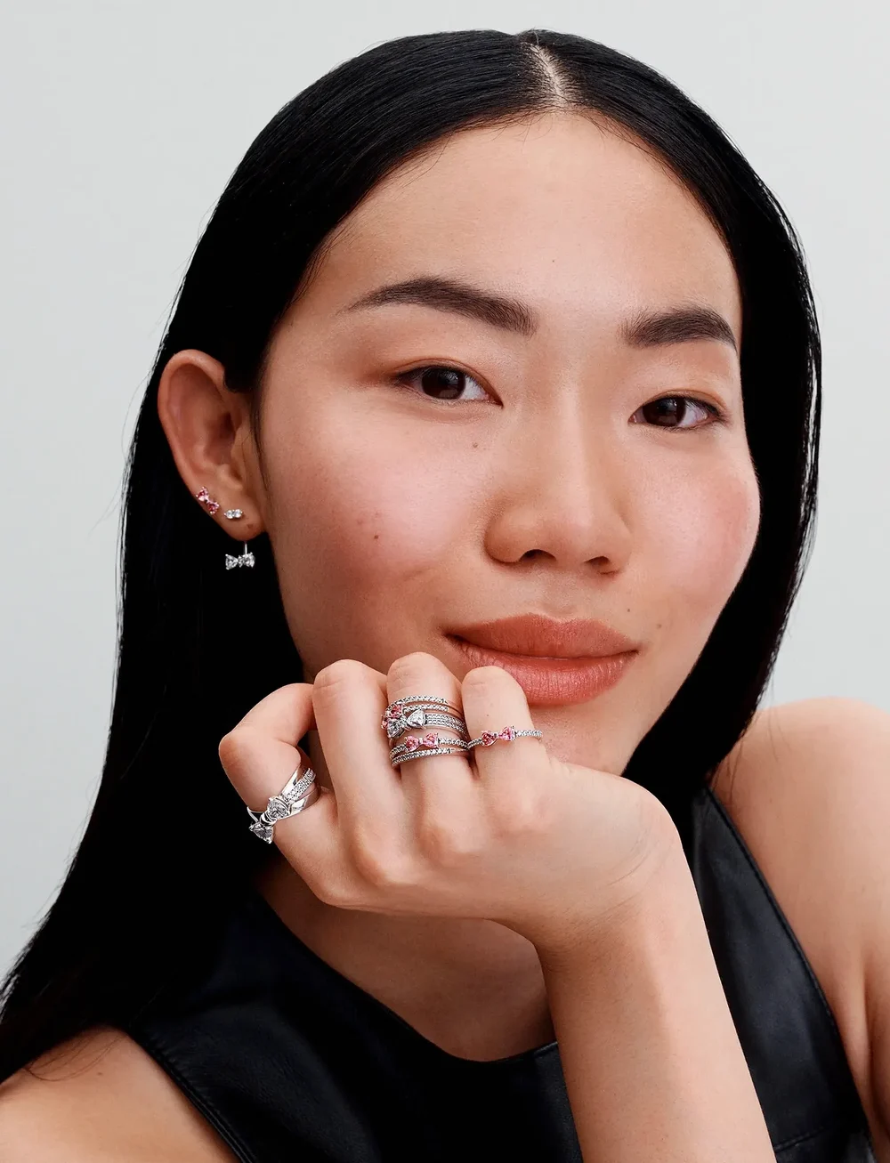 Pandora - Bow sterling silver stud earrings with fancy pink cubic zirconia - naastkõrvarõngad - pink - 2