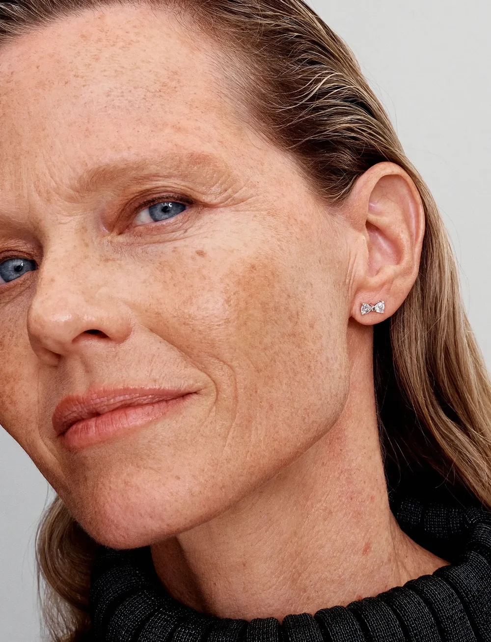 Pandora - Bow sterling silver stud earrings with clear cubic zirconia - studs örhängen - clear - 0