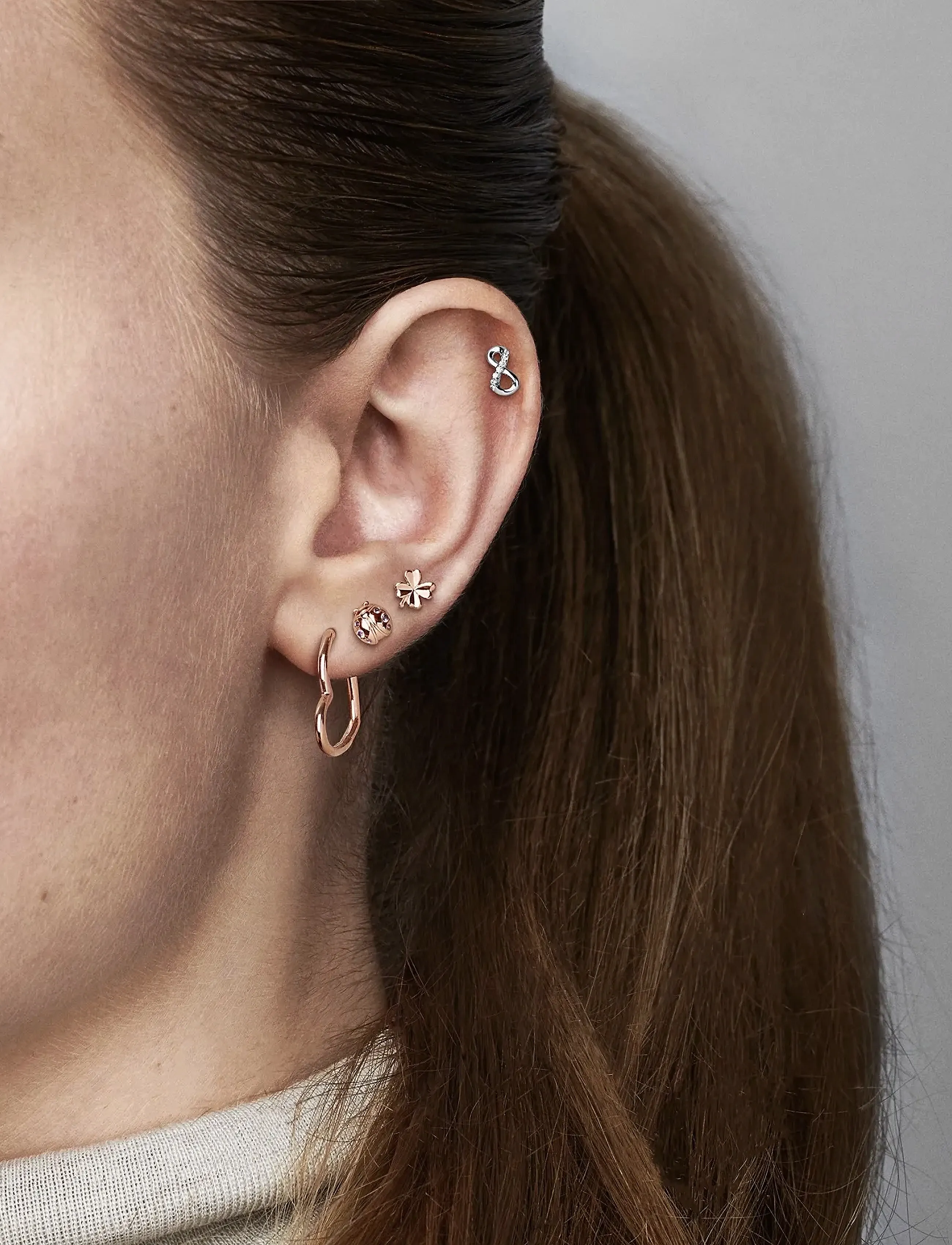 Pandora - Sparkling Infinity Stud Earrings - små øredobber - clear - 2