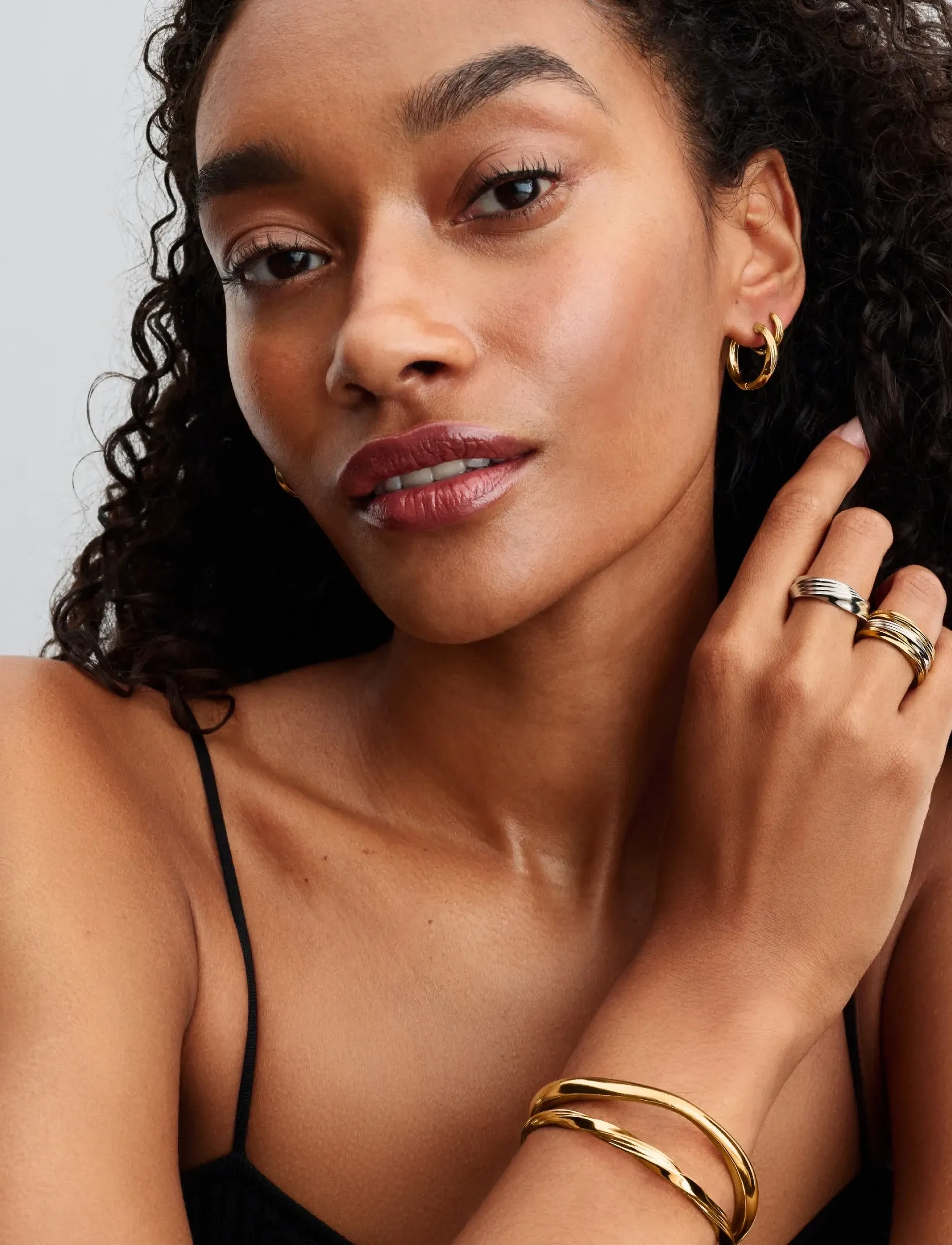 Pandora - Twisted 14k gold-plated open bangle - bangles armbönd - no color - 3