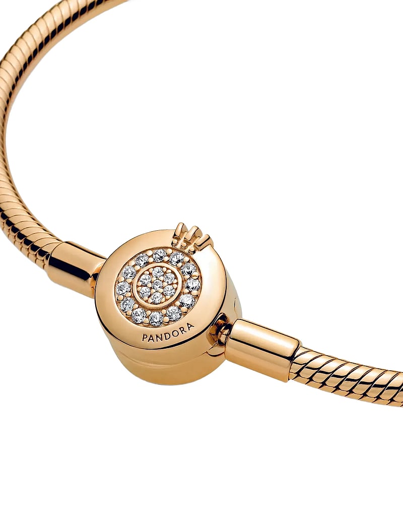 Pandora - Snake chain 14k gold-plated bracelet and crown O clasp with clear cubic zirconia - kedjearmband - clear - 5