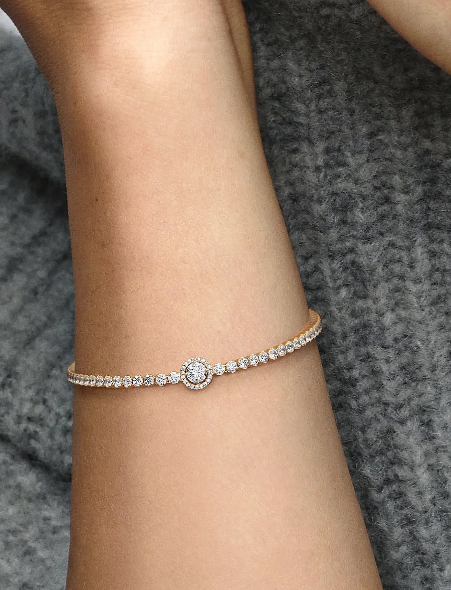Pandora - 14k Gold-plated bracelet with clear cubic zirconia - kettenarmbänder - clear - 2