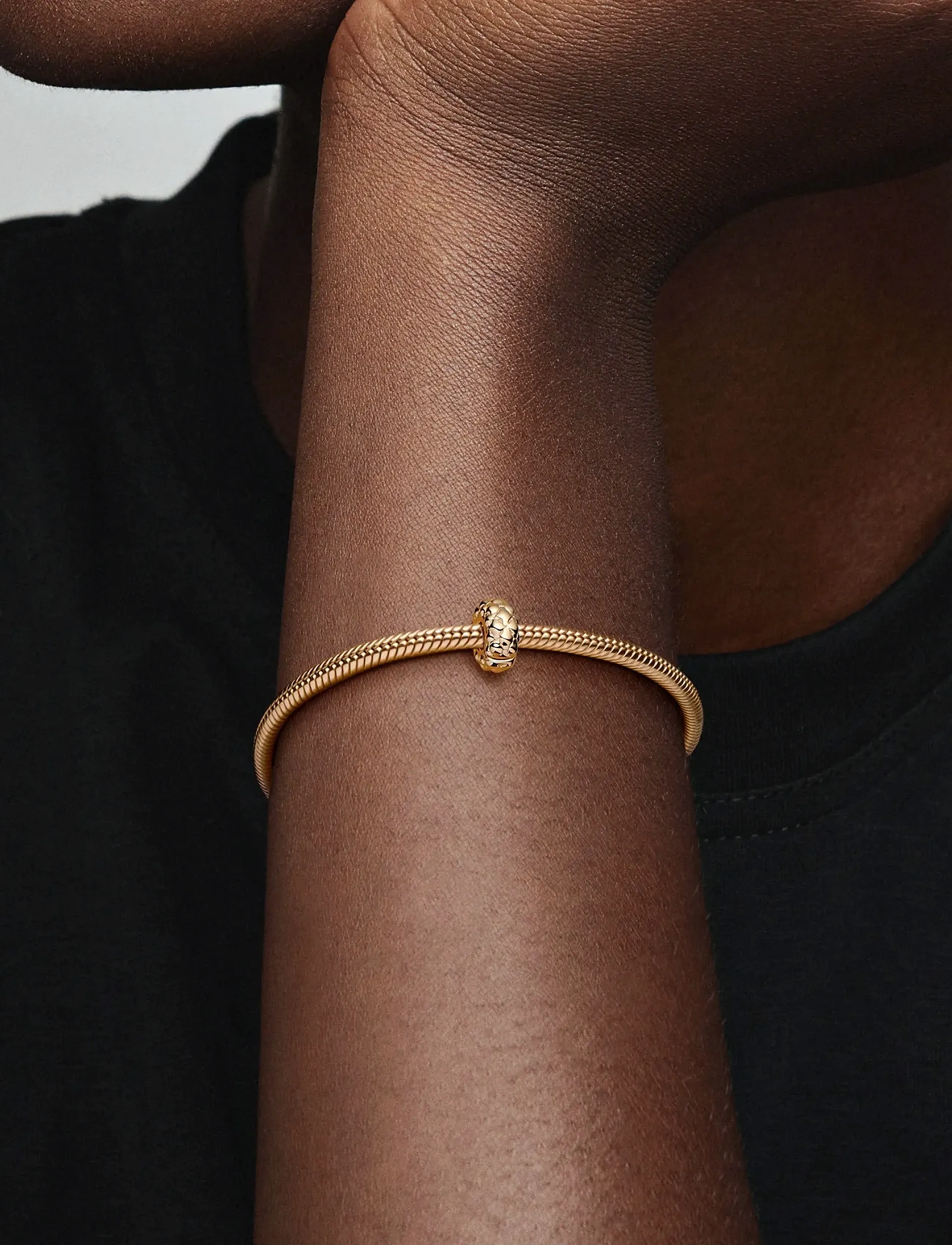 Studded Pattern 14K Gold-Plated Clip With Silicone Grip