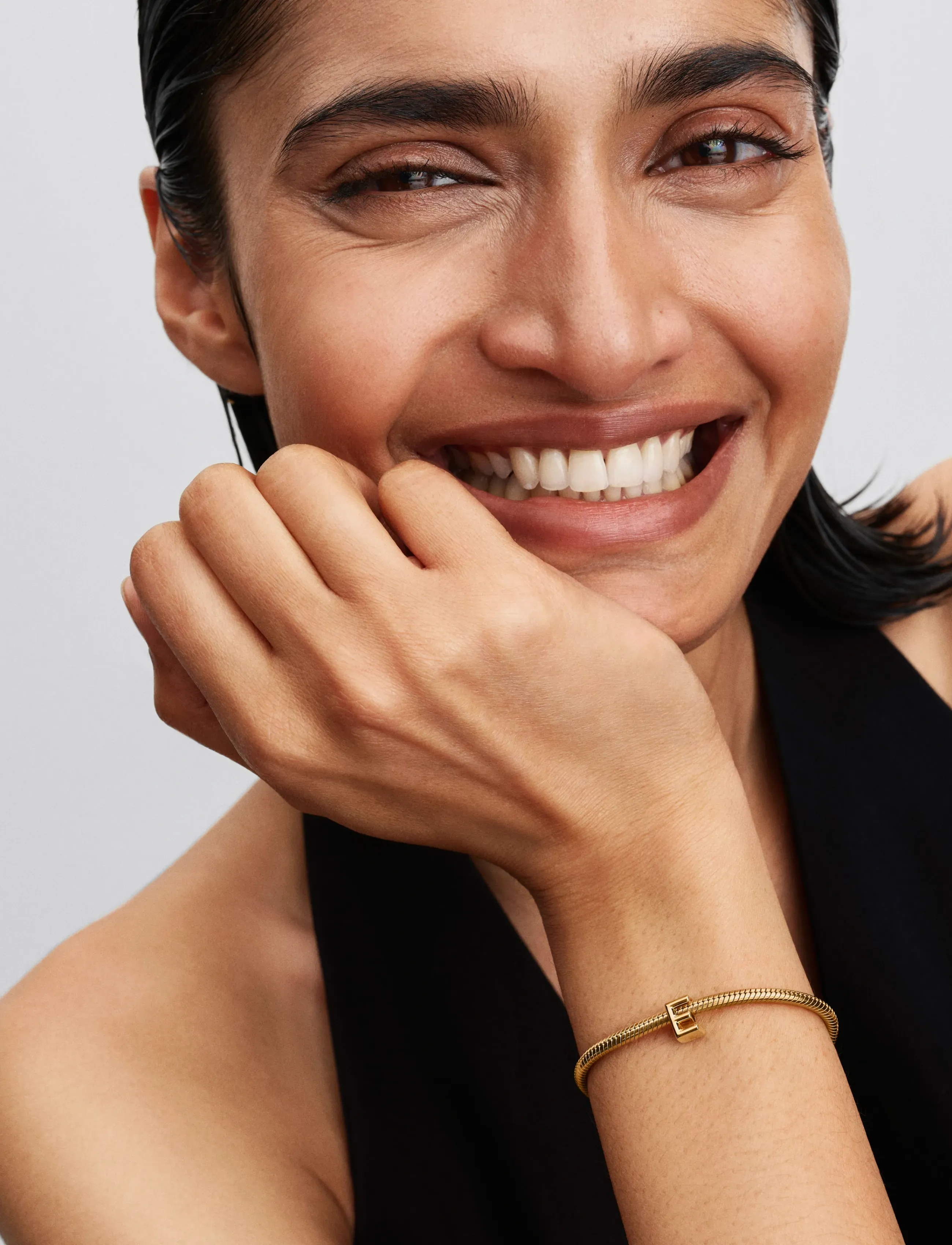 Pandora Letter E 14K Gold-Plated Charm, Kvinder, Bogstav Charm, Guld, Str: ONE SIZE