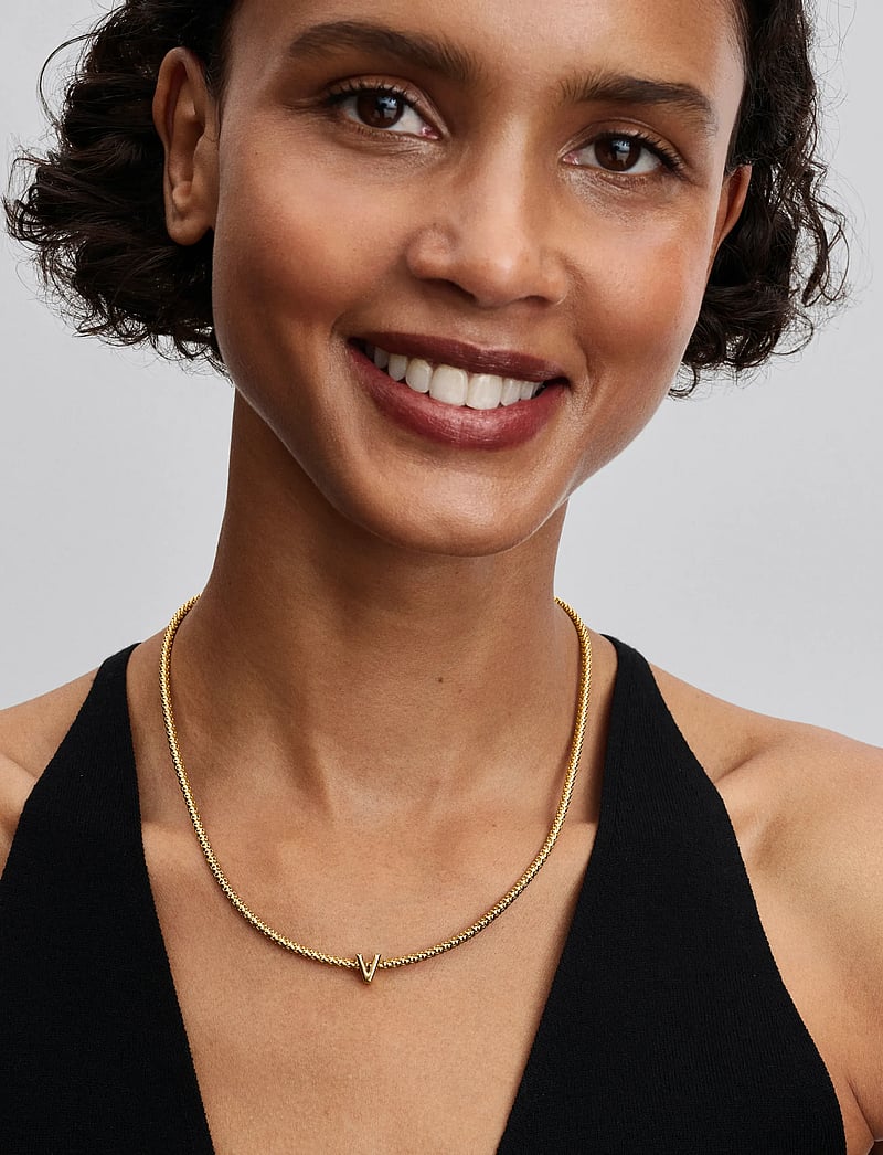 Pandora - Letter V 14k gold-plated charm - riipukset - no color - 0