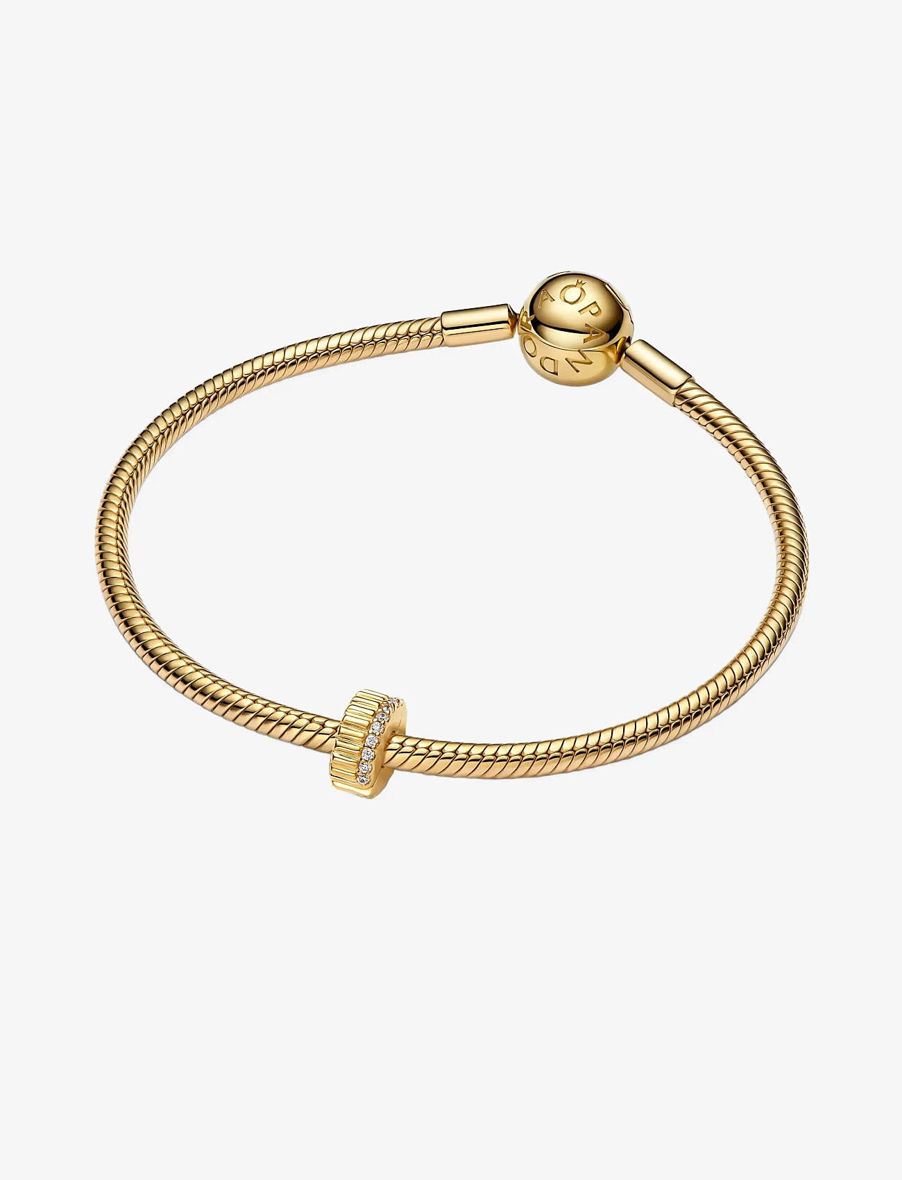 Pandora - 14k gold-plated clip with clear cubic zirconia and silicone grip - hängen & berlocker - clear - 1