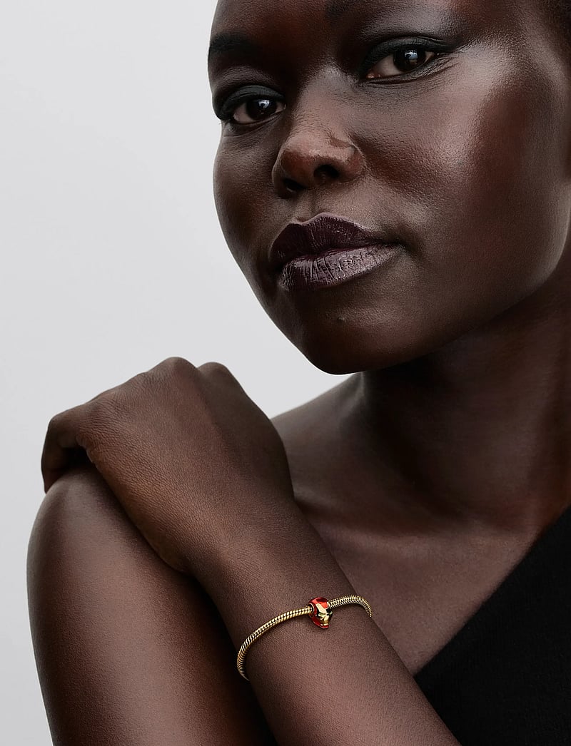 Pandora - Marvel Iron Man 14k gold-plated charm with glow in the dark and red enamel - anhänger - red - 0